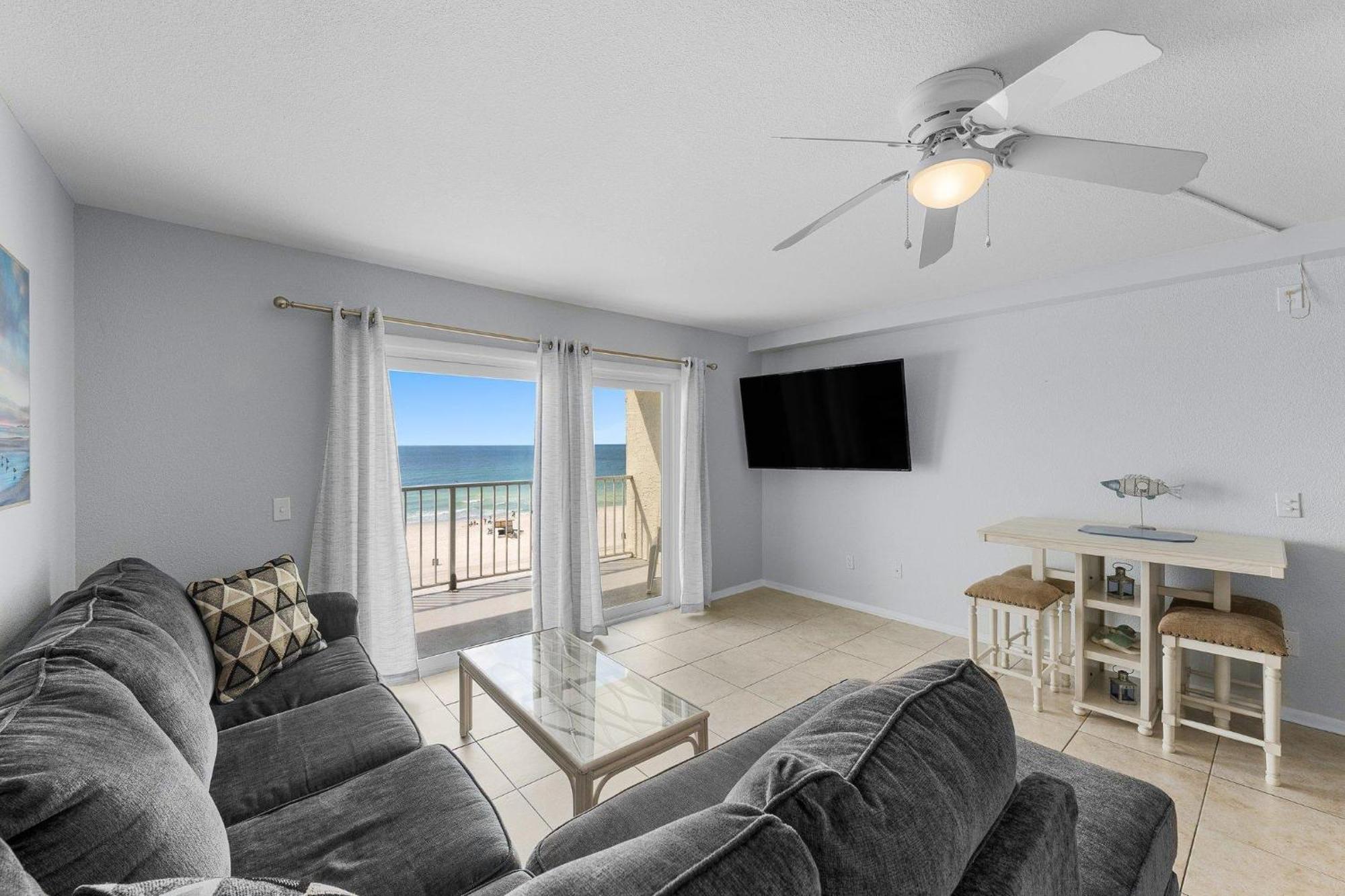 Apartment The Summit 606