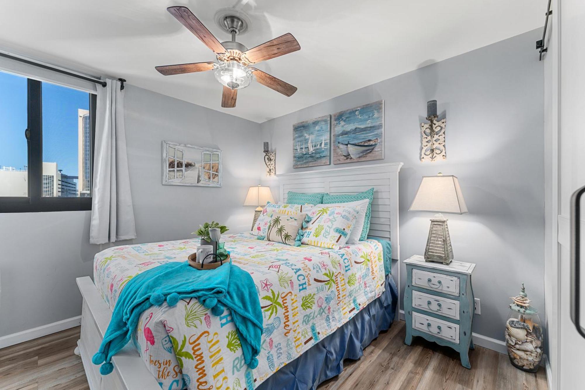 Newly Renovated Beachfront Condo! Free Chair Service! By Dolce Getaways Pcb Apartment