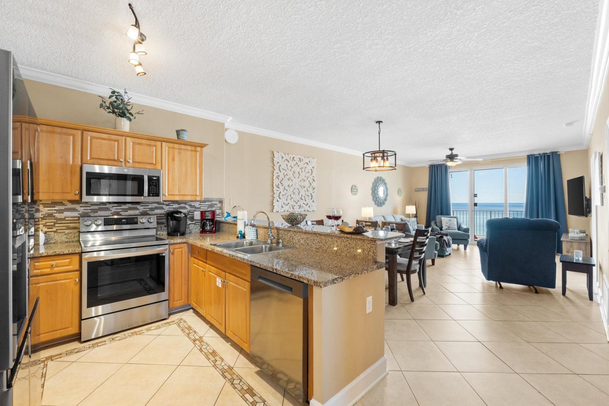 Holiday home Twin Palms #601 By Book That *