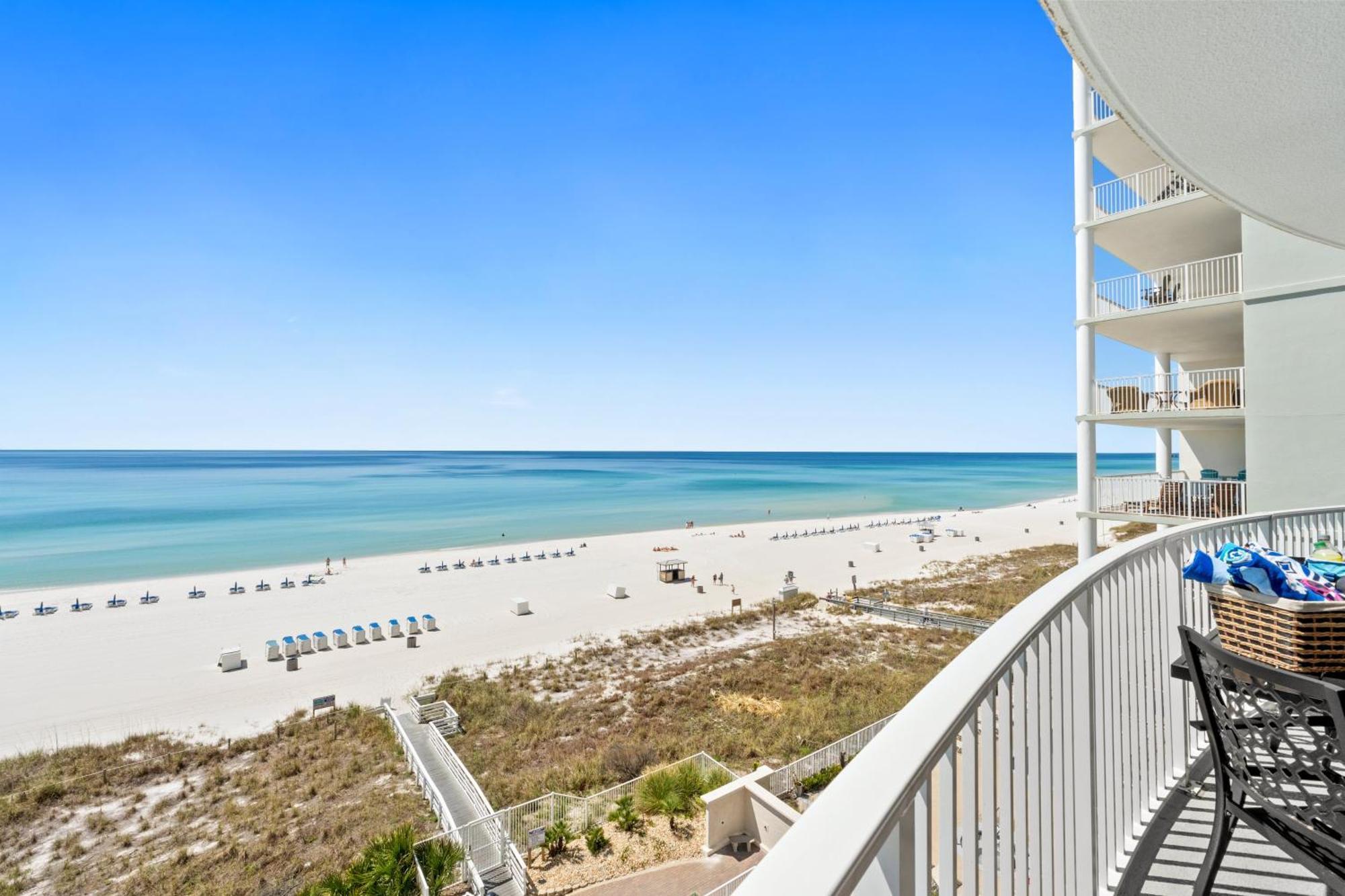 Twin Palms #601 By Book That Holiday home *