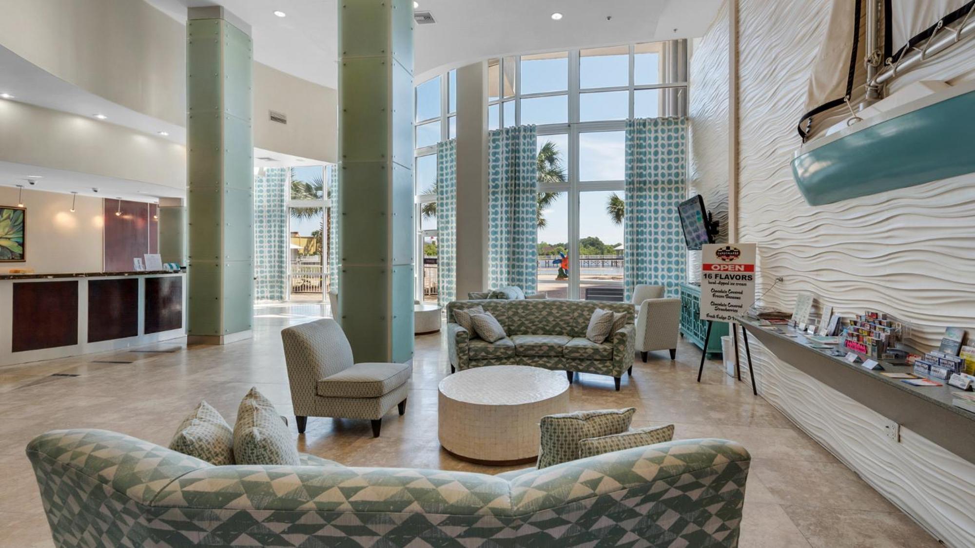Laketown Wharf 933! Beautiful 3 Bd, Great Amenities, And Great Location Holiday home Panama City Beach