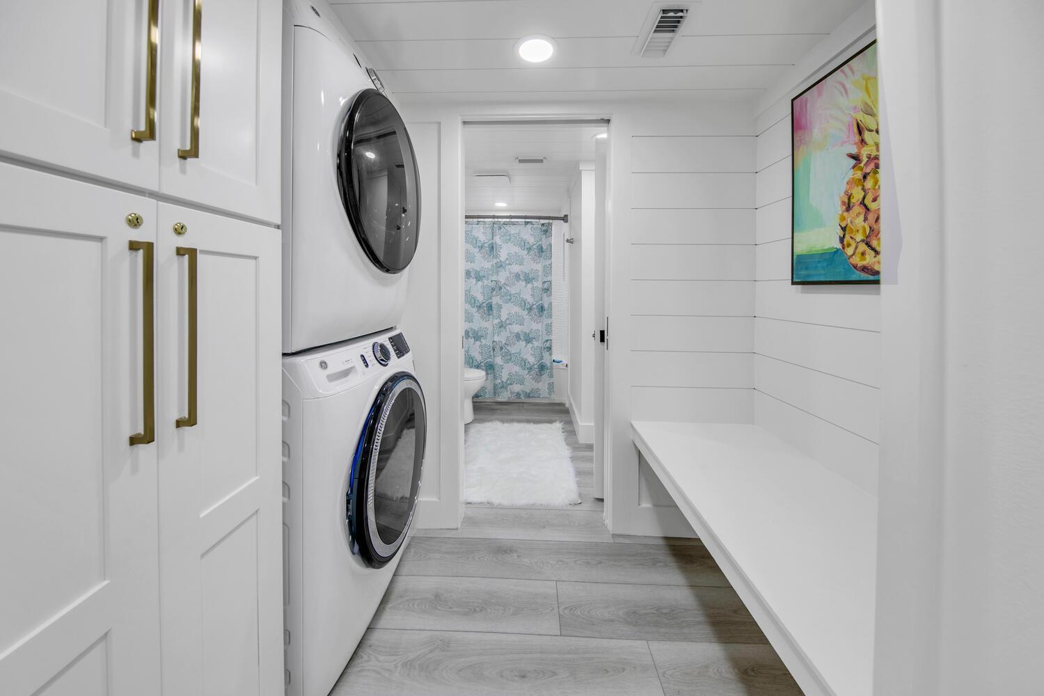 Edgewater Tower 2-407 Holiday home