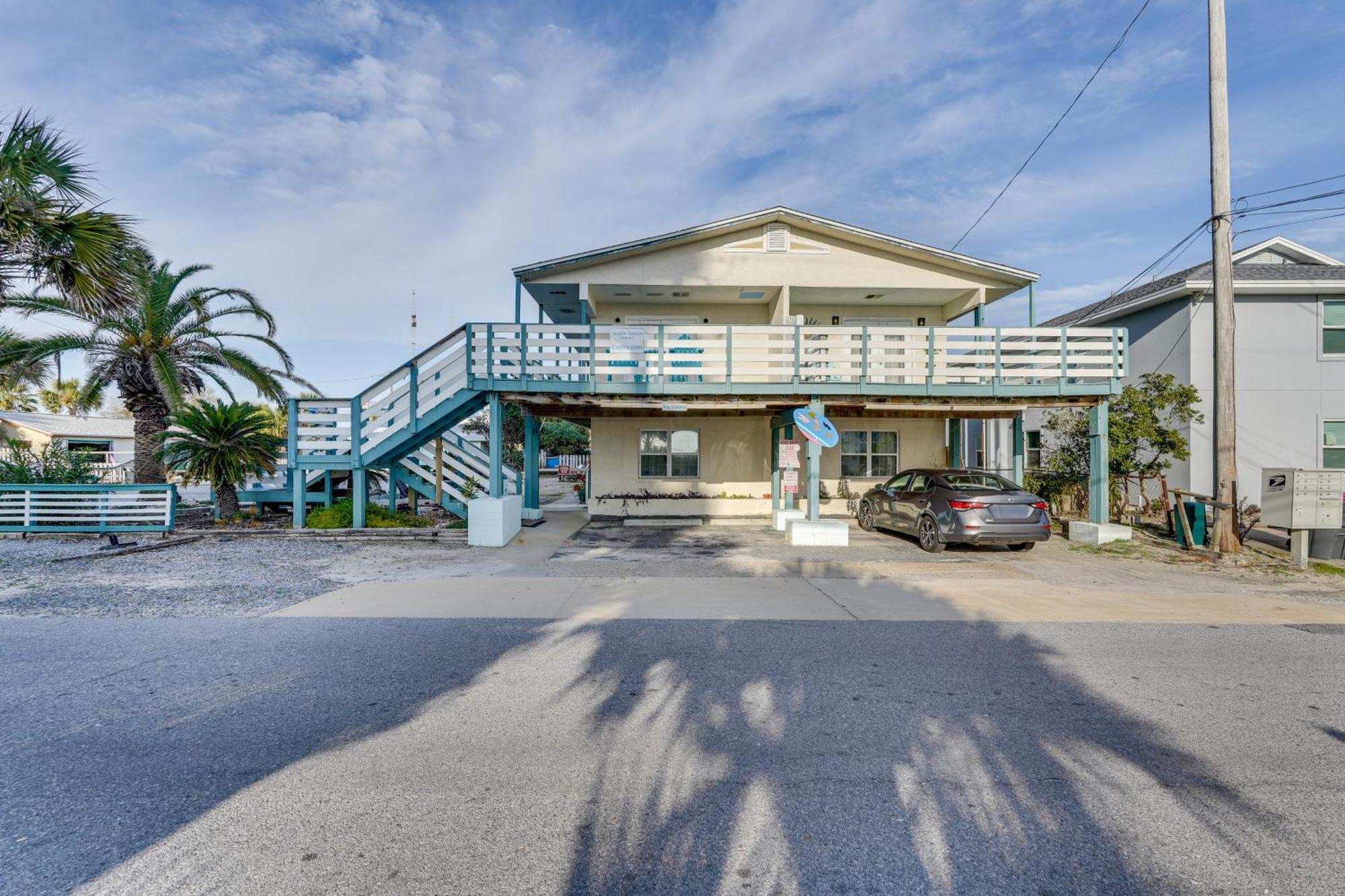 Pcb With Balcony And Gulf Views Walk To Panama City Beach