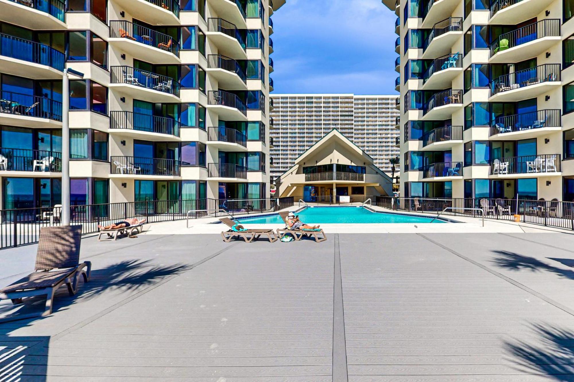 Apartment Sunbird 707w