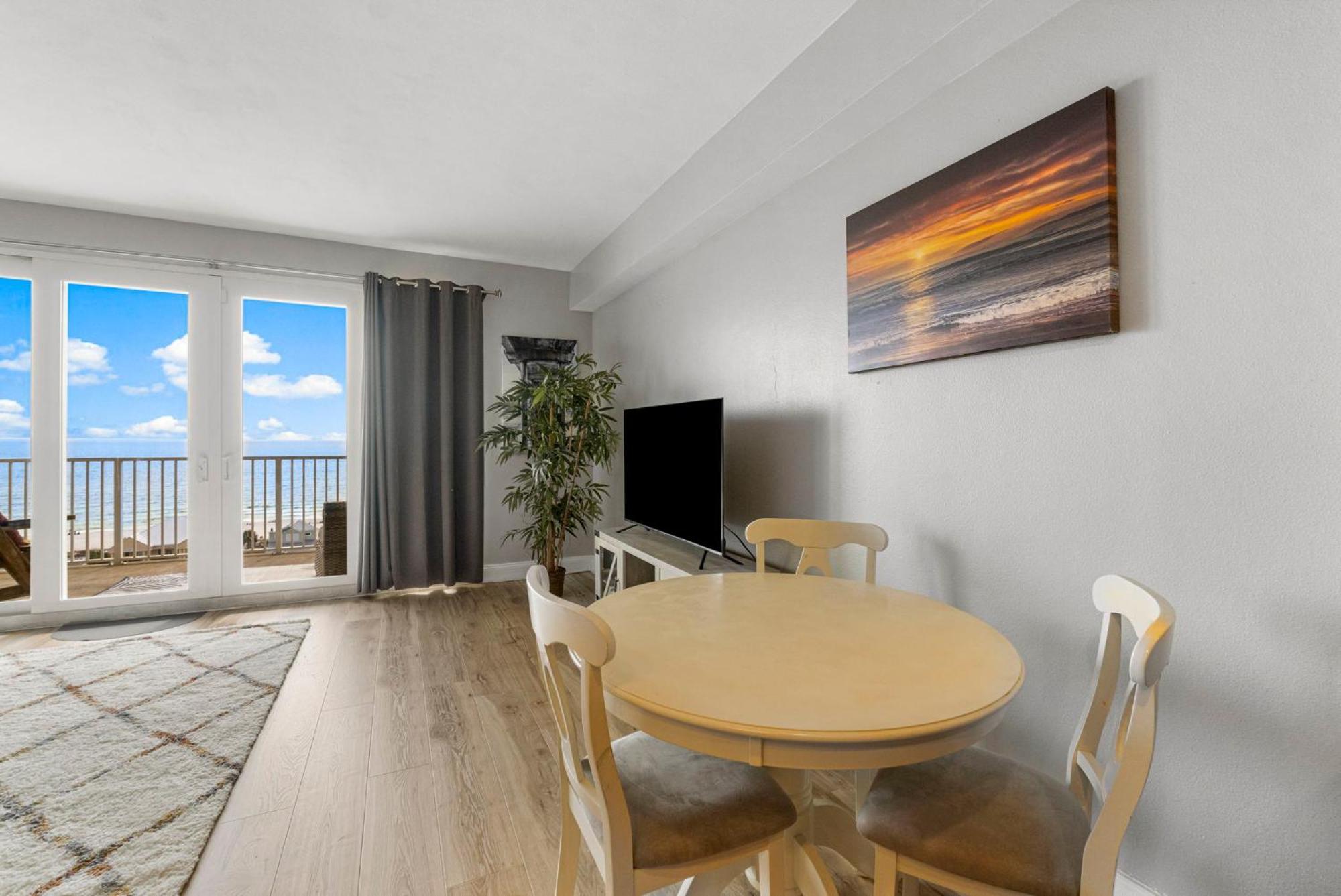 Ocean View 10th Floor At The Laketown Wharf 1004 * Panama City Beach
