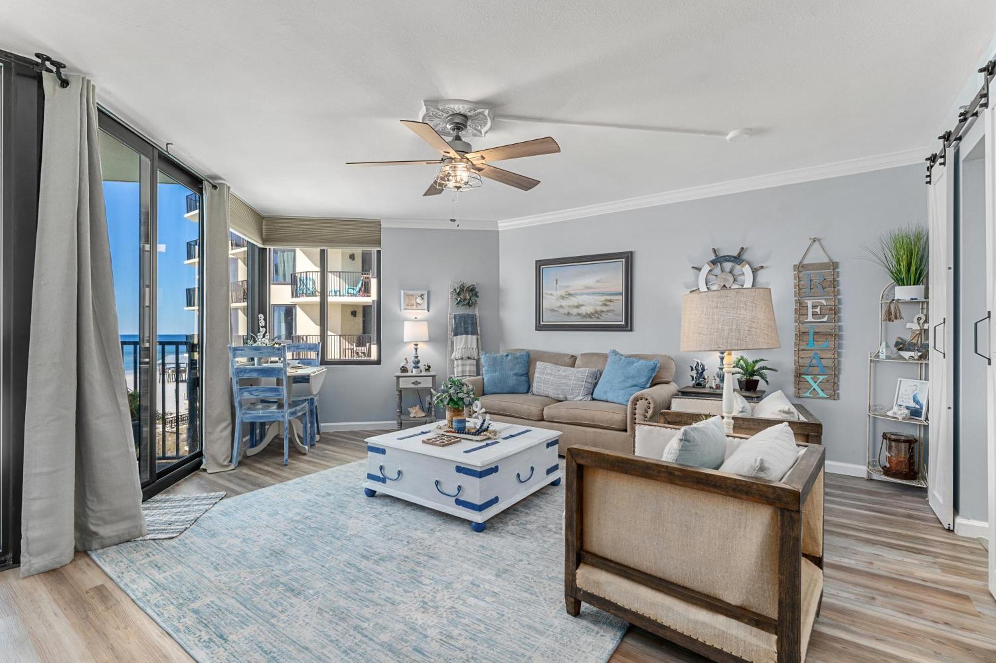 Newly Renovated Beachfront Condo! Free Chair Service! By Dolce Getaways Pcb Apartment