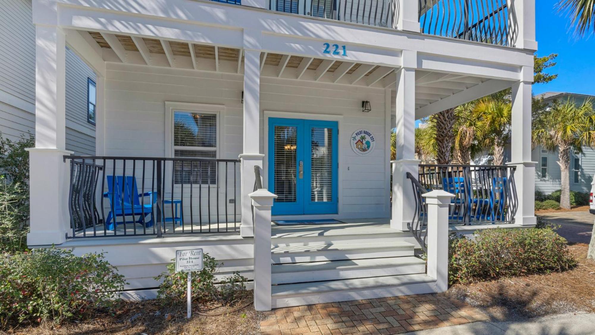 Pilot House 221 Holiday home