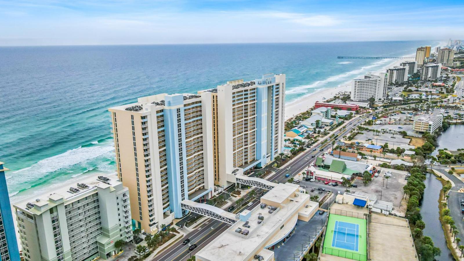 The Blue Dolphin At Majestic Beach * Panama City Beach