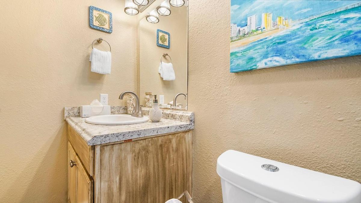 Beachlife Unit B Getaway Sleeps 10