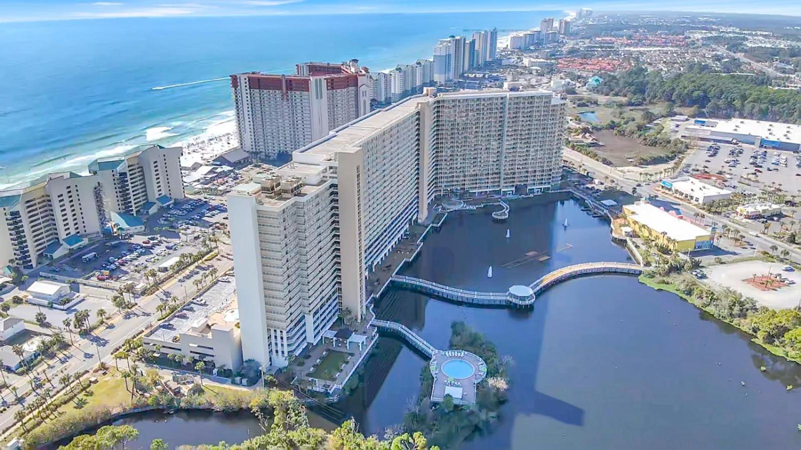 The Blue Turtle At Laketown Wharf * Panama City Beach