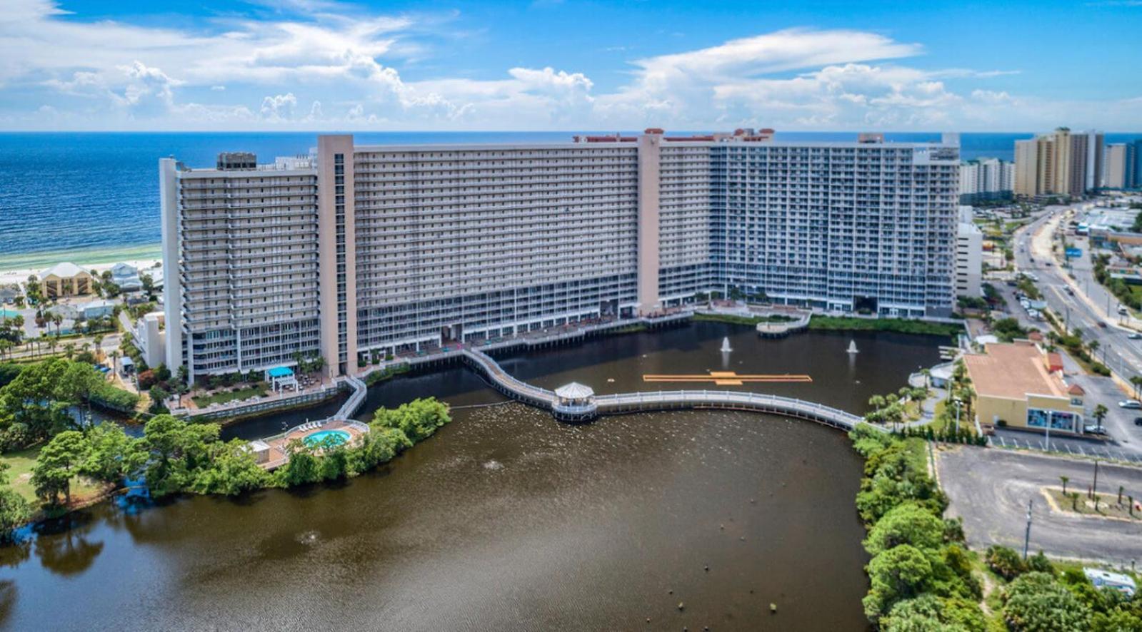 The Blue Turtle At Laketown Wharf Panama City Beach