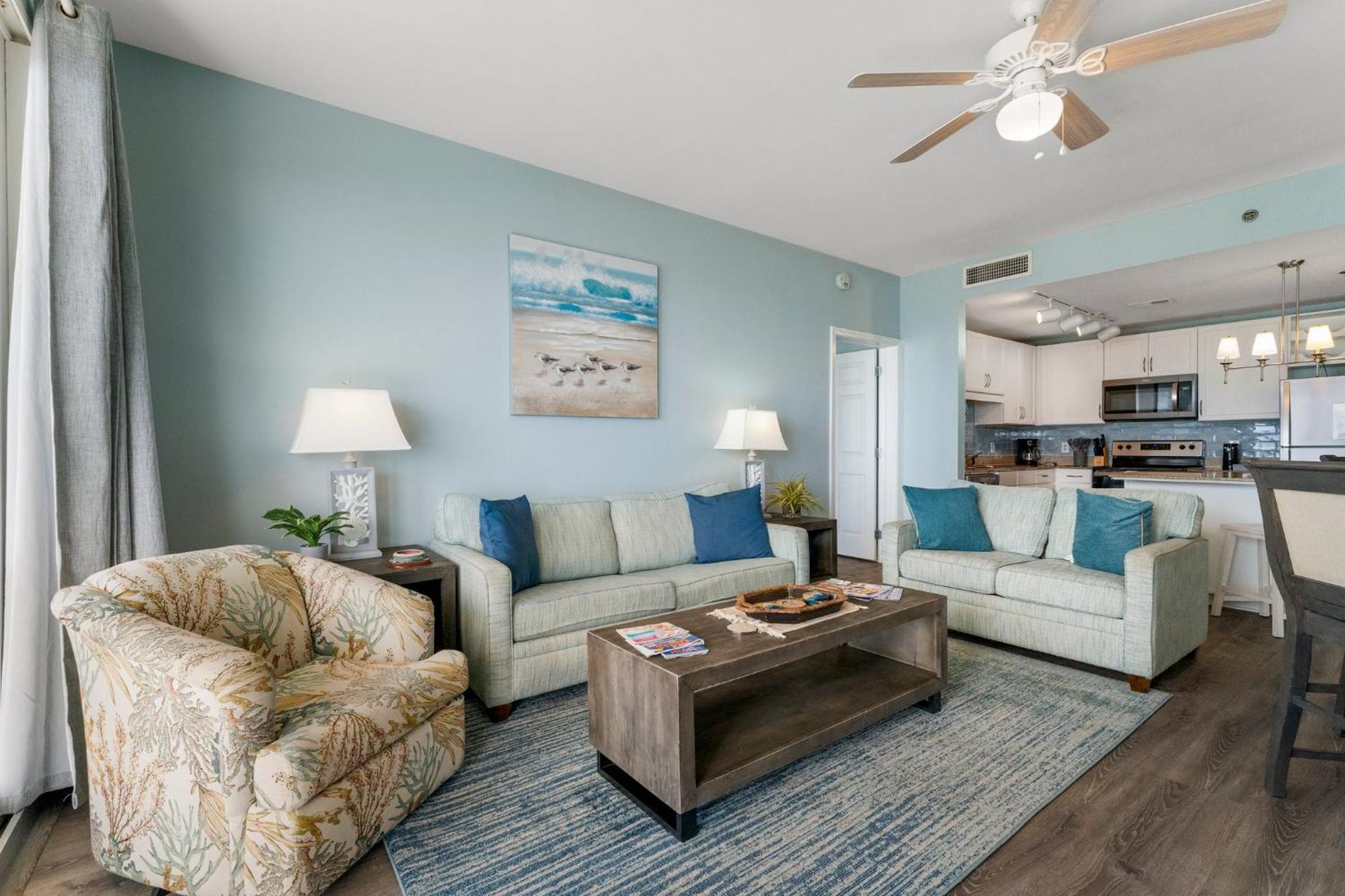 Laketown Wharf 1301 Apartment