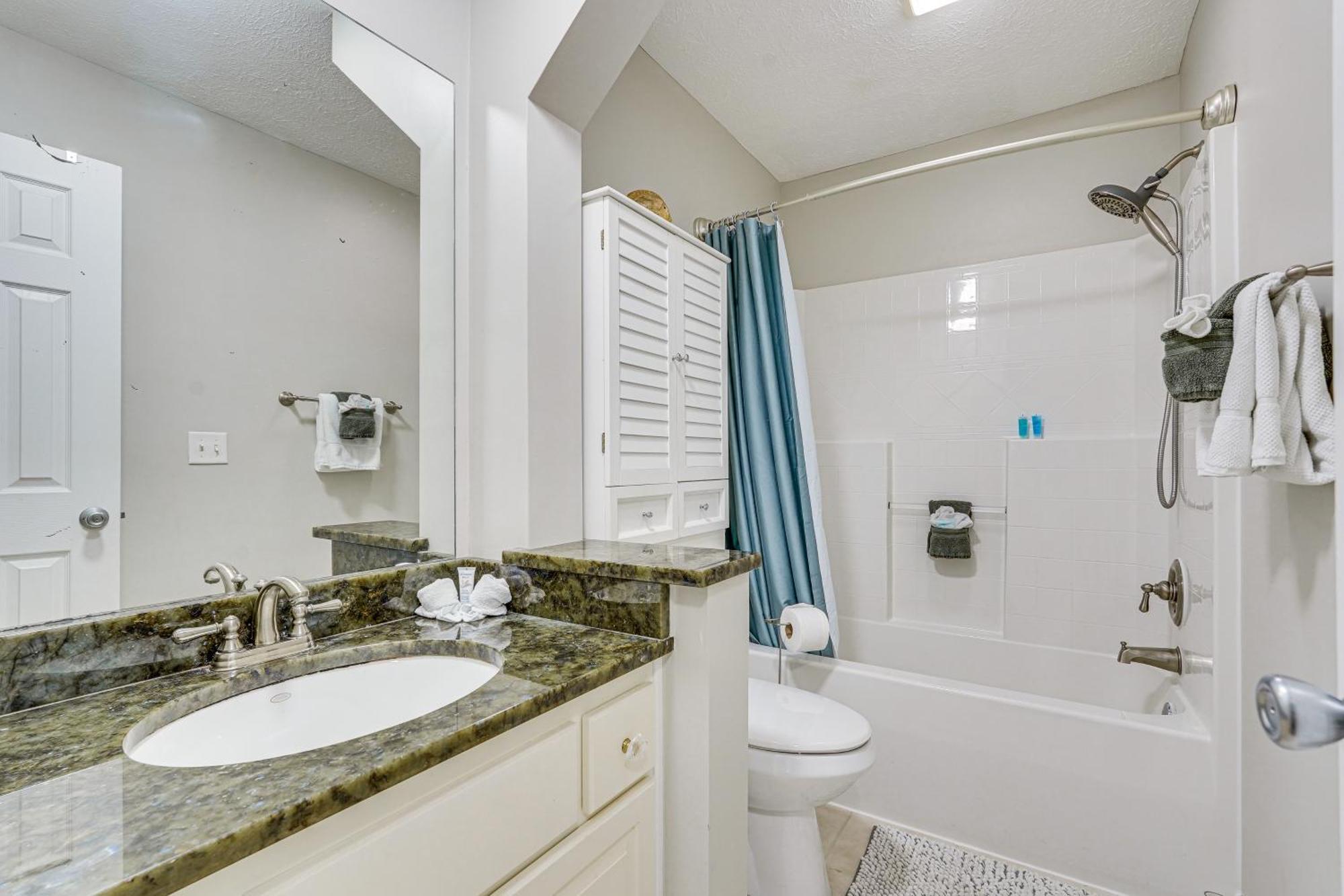 Panama Townhome With Amenities! Panama City Beach