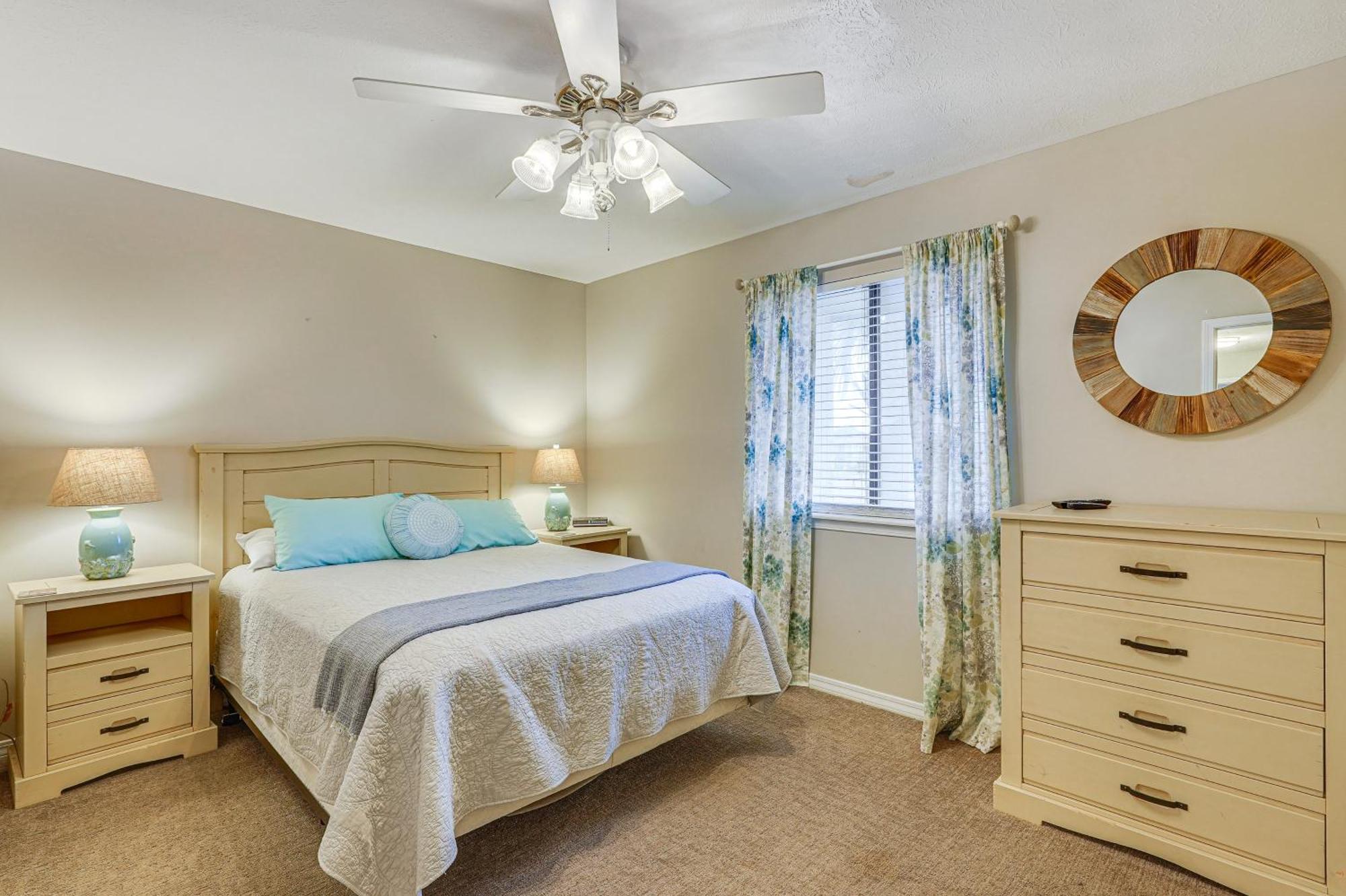 Panama Townhome With Amenities! Holiday home Panama City Beach