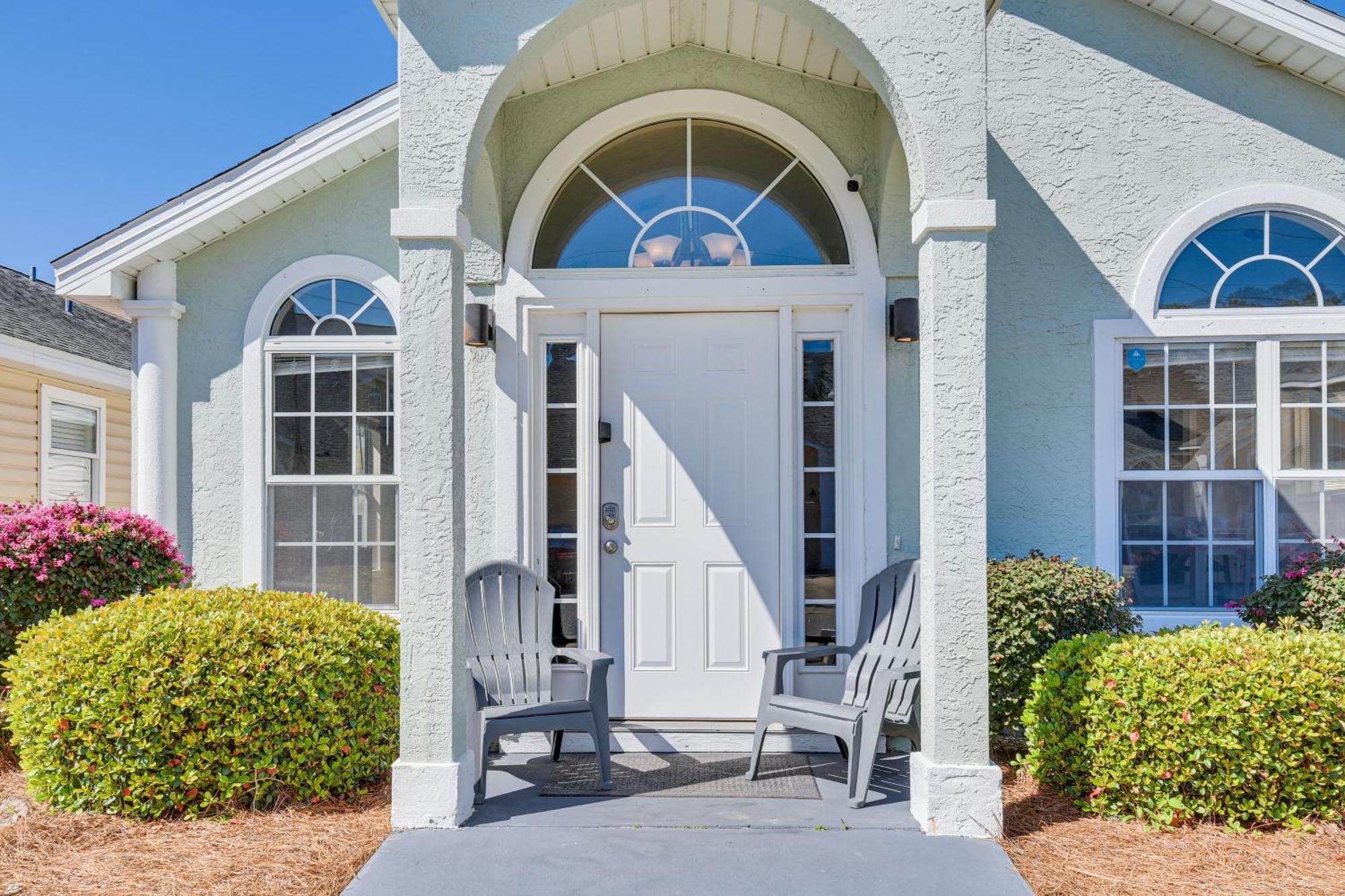 Charming Pcb About 1 Mi To Access! Holiday home *