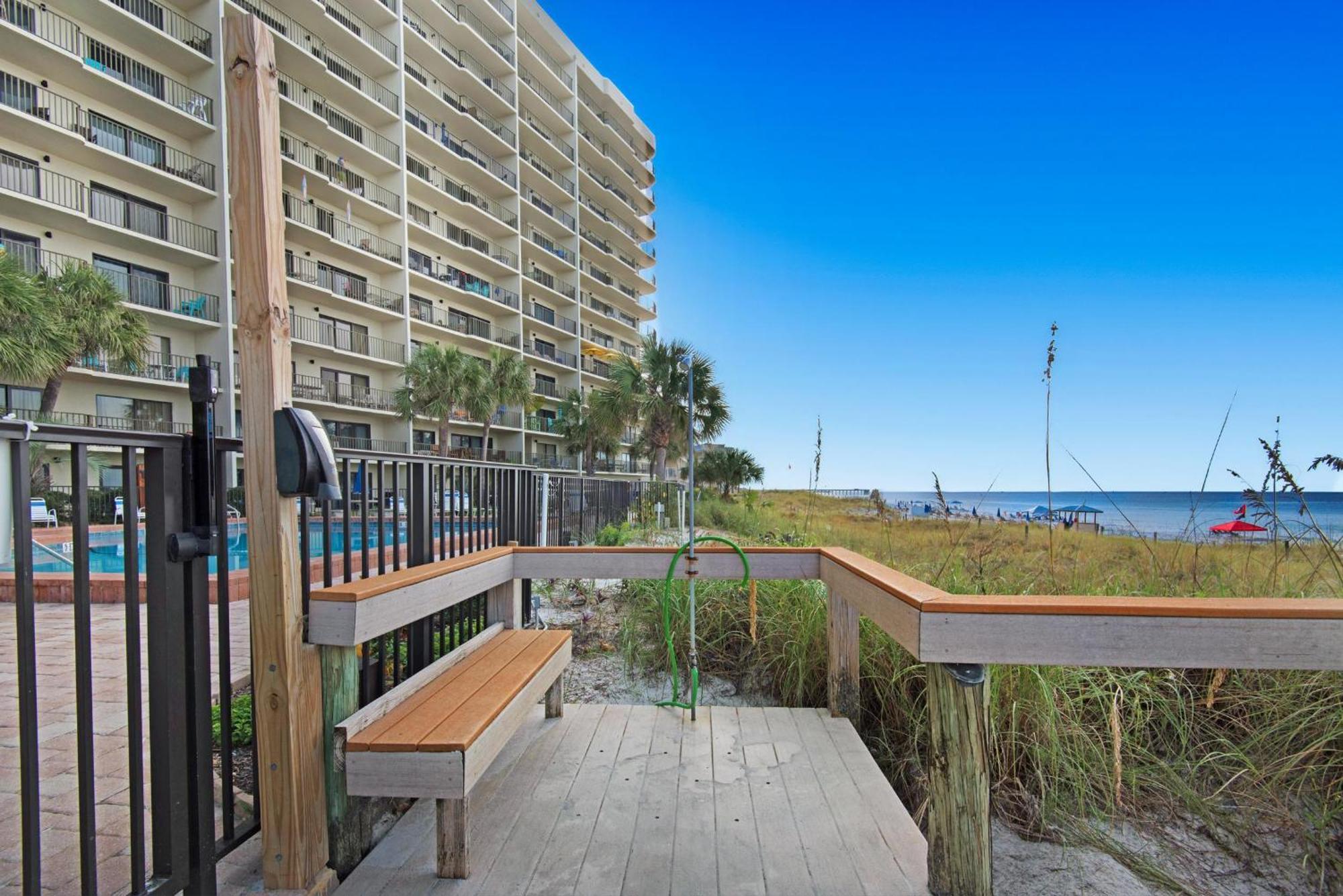 Commodore 203 Panama City Beach