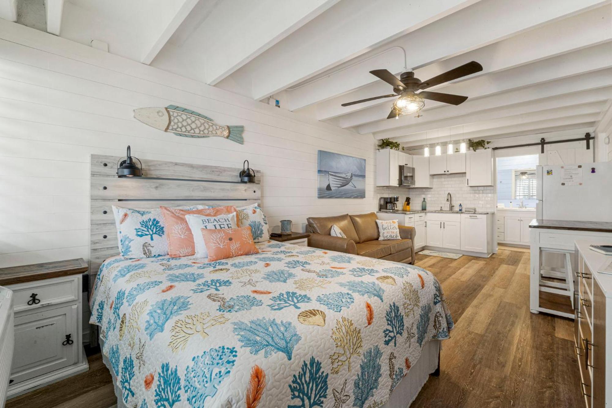 Coastal Vibes At Fontainebleau Terrace #401 By Nautical Holiday home Panama City Beach