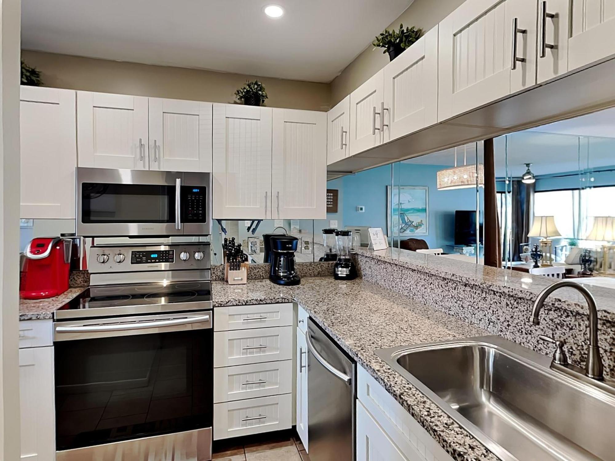 Edgewater 951