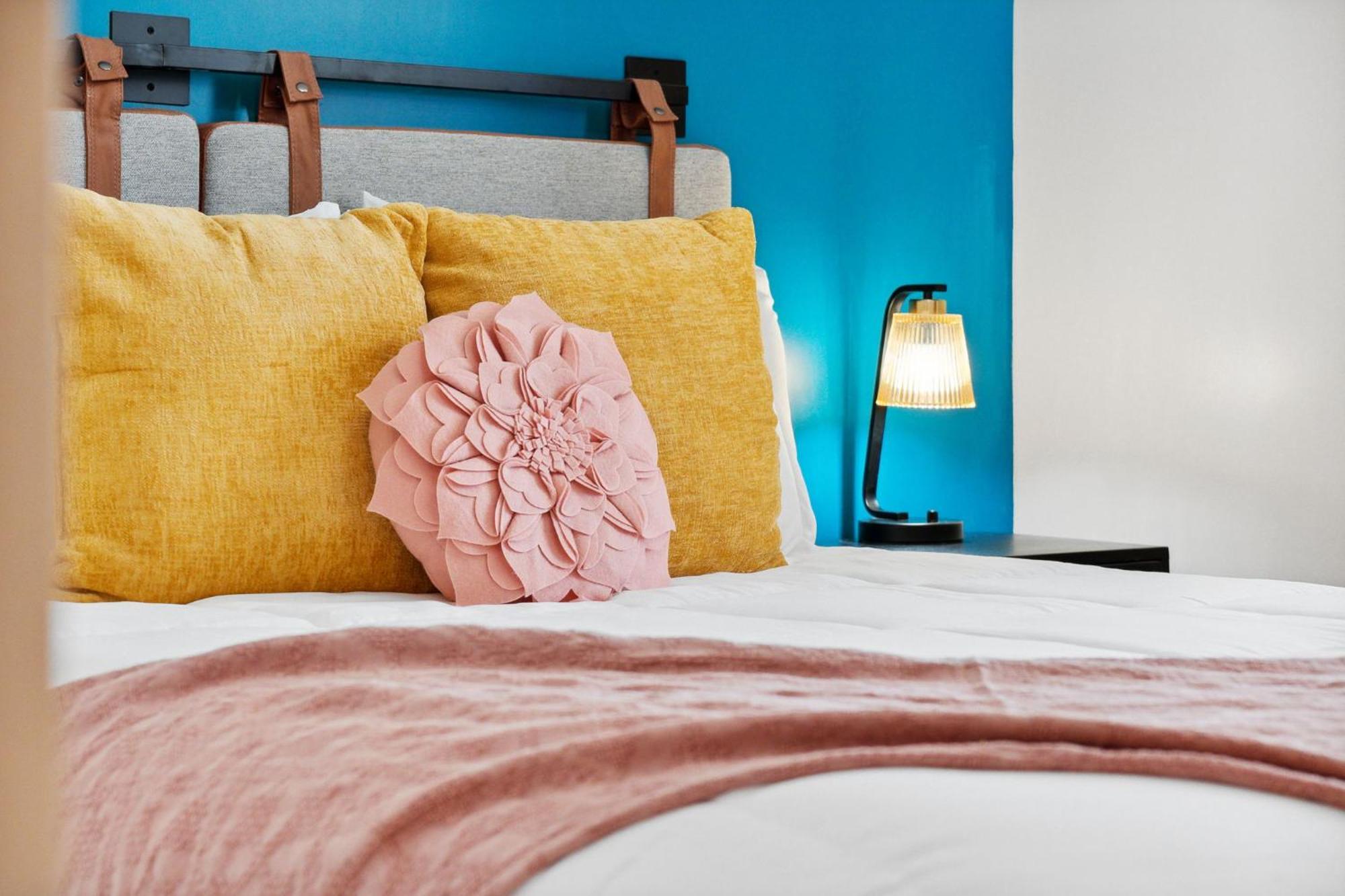 Sleep 22 Walk To Fast Wifi Boho Theme Holiday home Panama City Beach