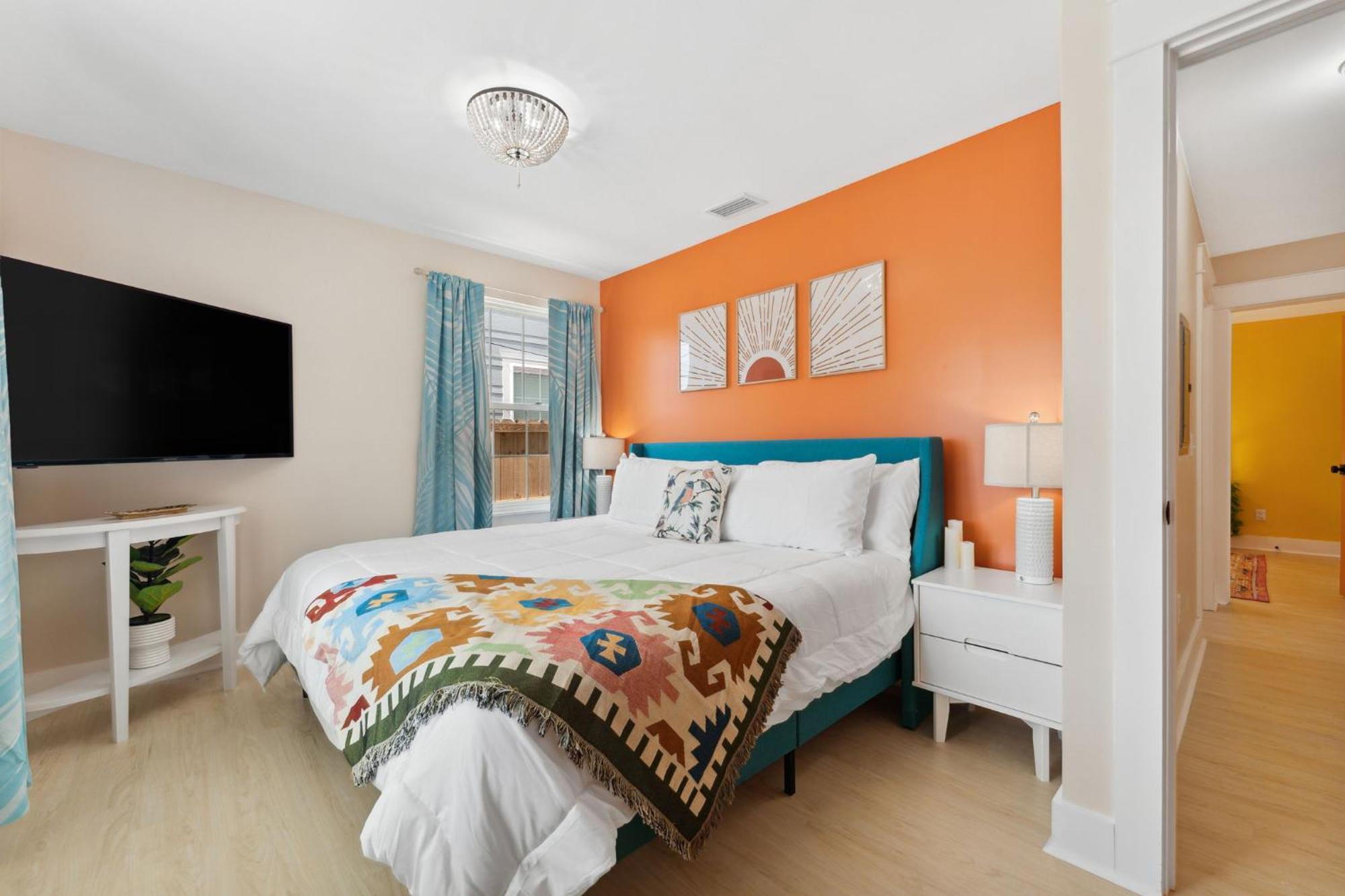 Holiday home Sleep 22 Walk To Fast Wifi Boho Theme