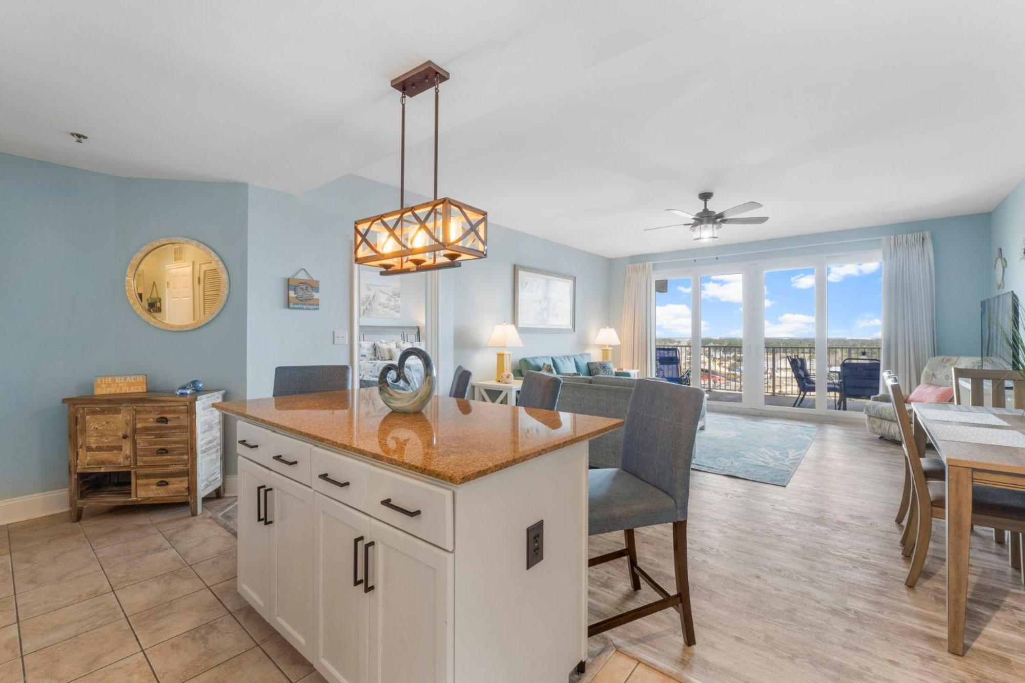 Apartment Laketown Wharf 1434