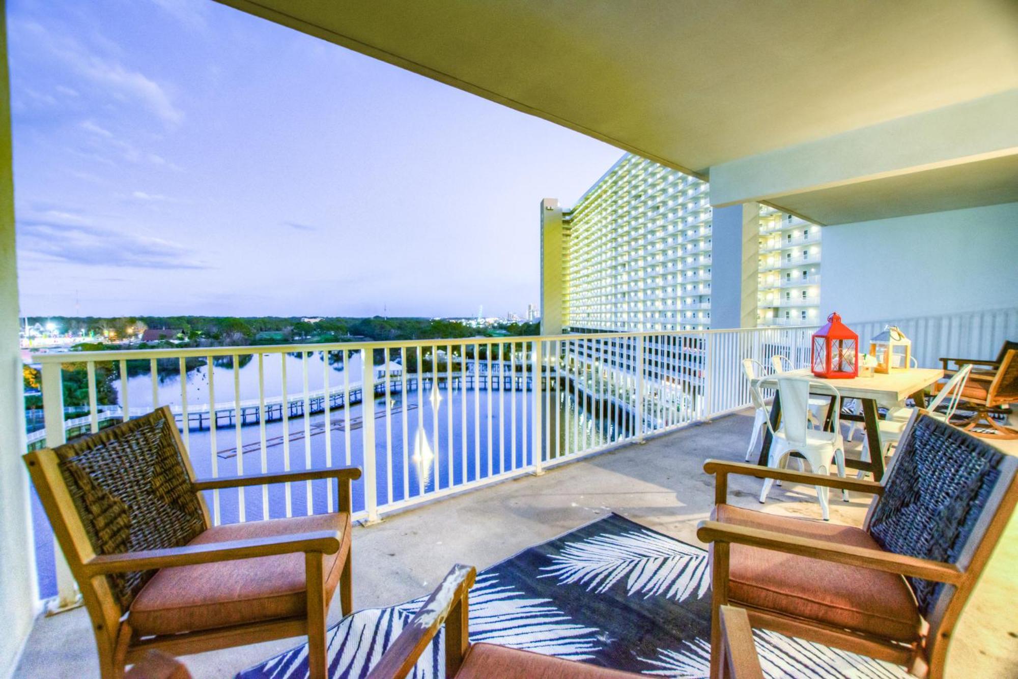 Brand New! Laketown Wharf 633! Amazing 3 Bd, Great Location, And Awesome Amenities! Panama City Beach