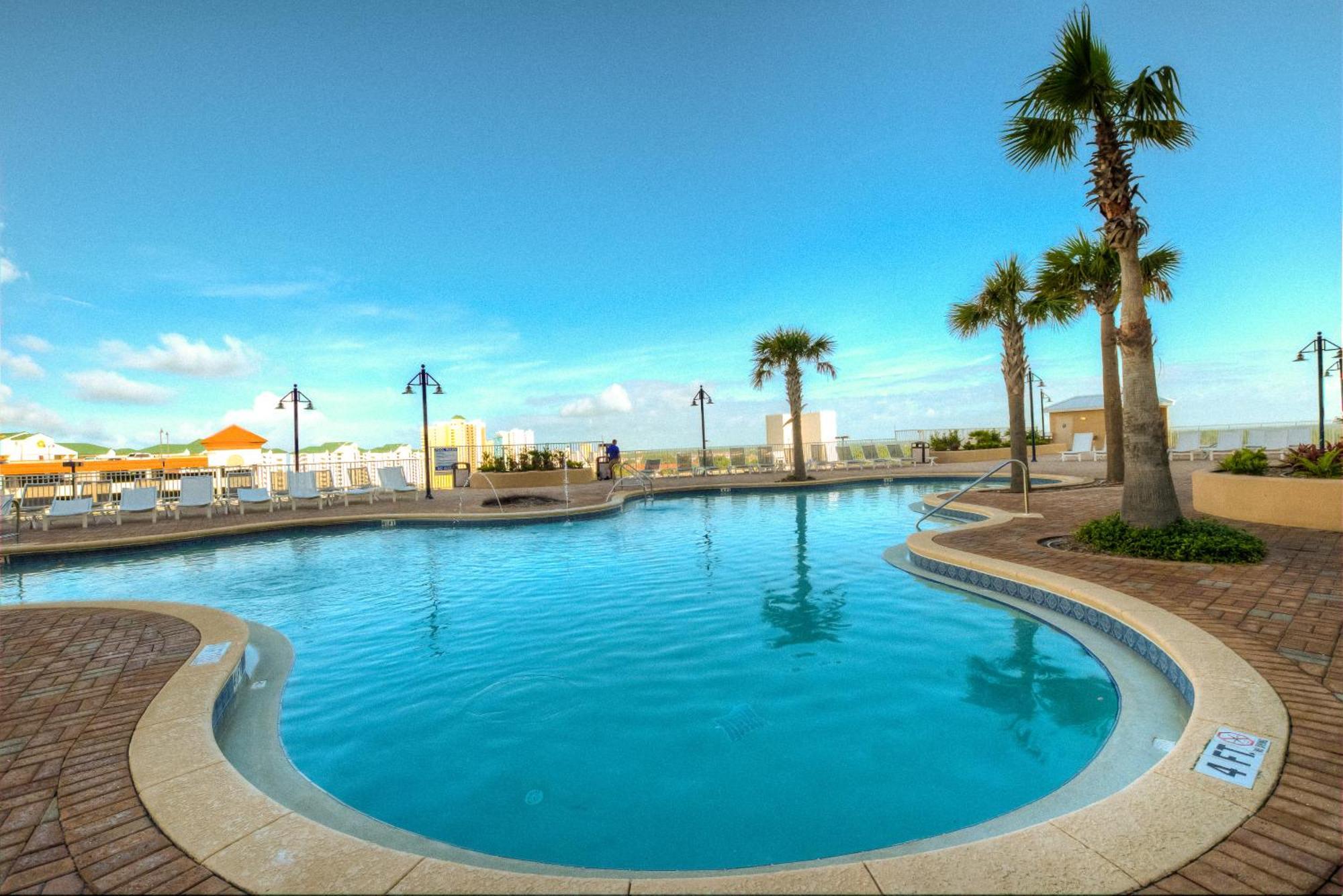 Holiday home Brand New! Laketown Wharf 633! Amazing 3 Bd, Great Location, And Awesome Amenities! *