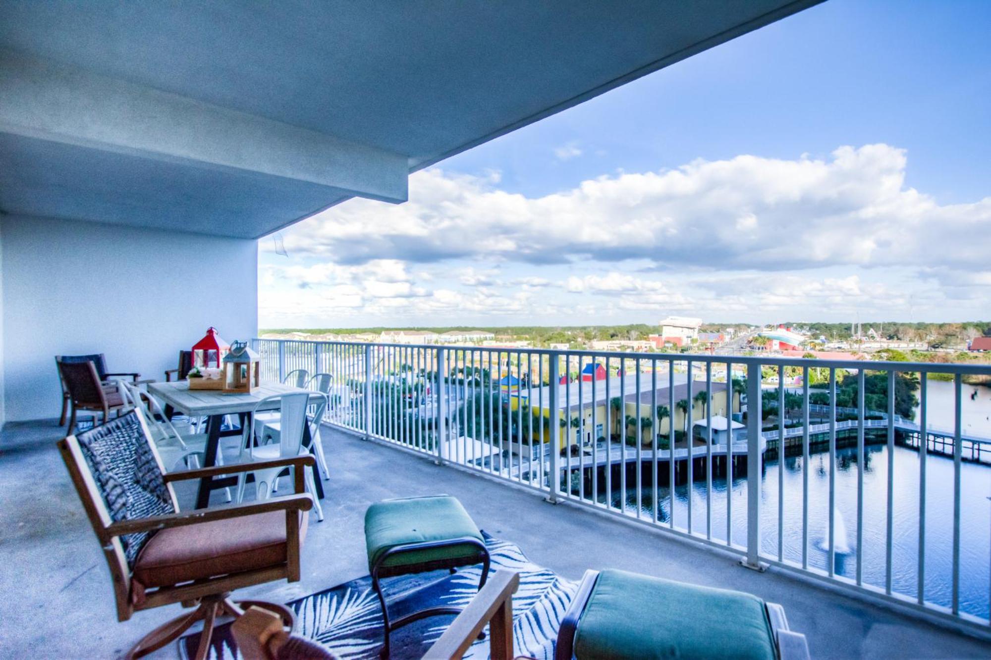 Brand New! Laketown Wharf 633! Amazing 3 Bd, Great Location, And Awesome Amenities! Panama City Beach