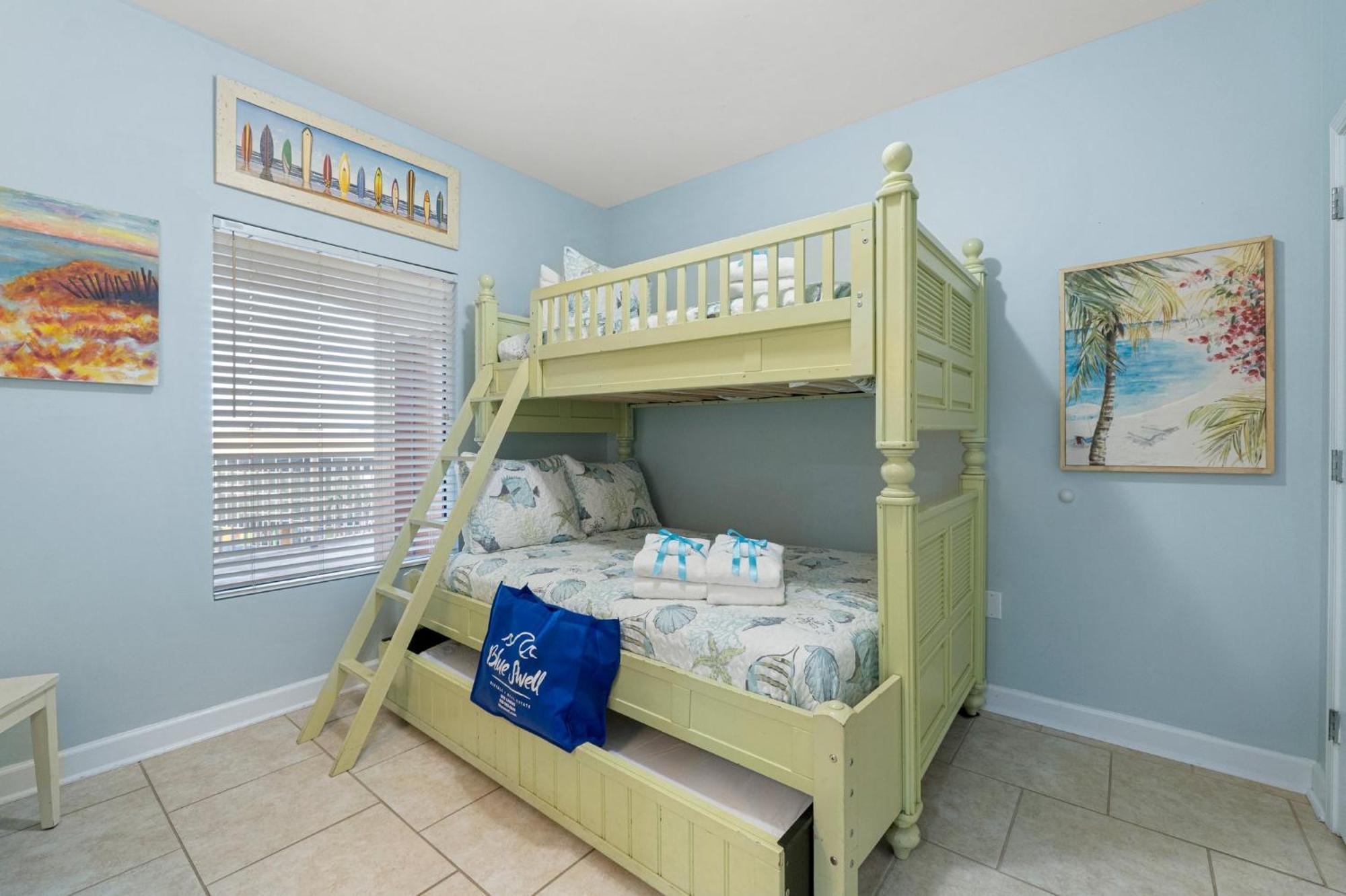 Splash 302w - Sea Breeze Bliss Holiday home *