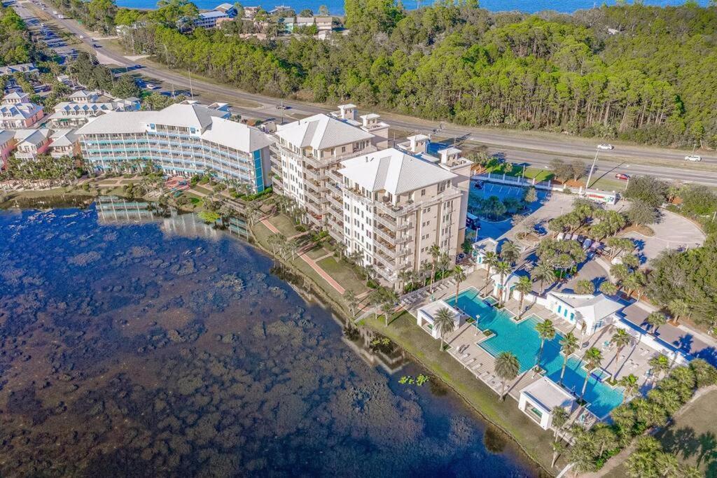 Carillon 414 Chasing Sunsets Apartment Panama City Beach