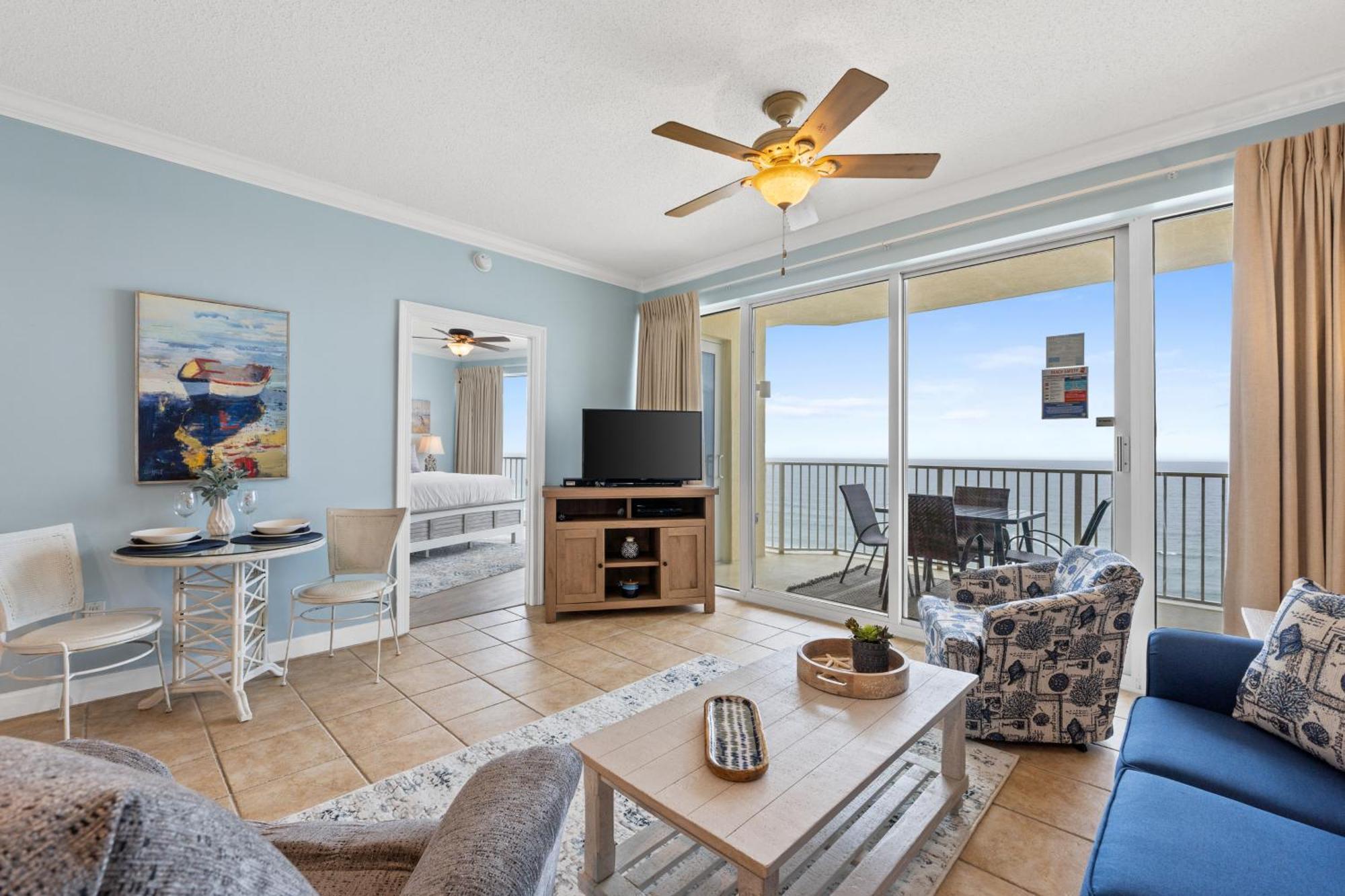Boardwalk #1403 By Book That Holiday home