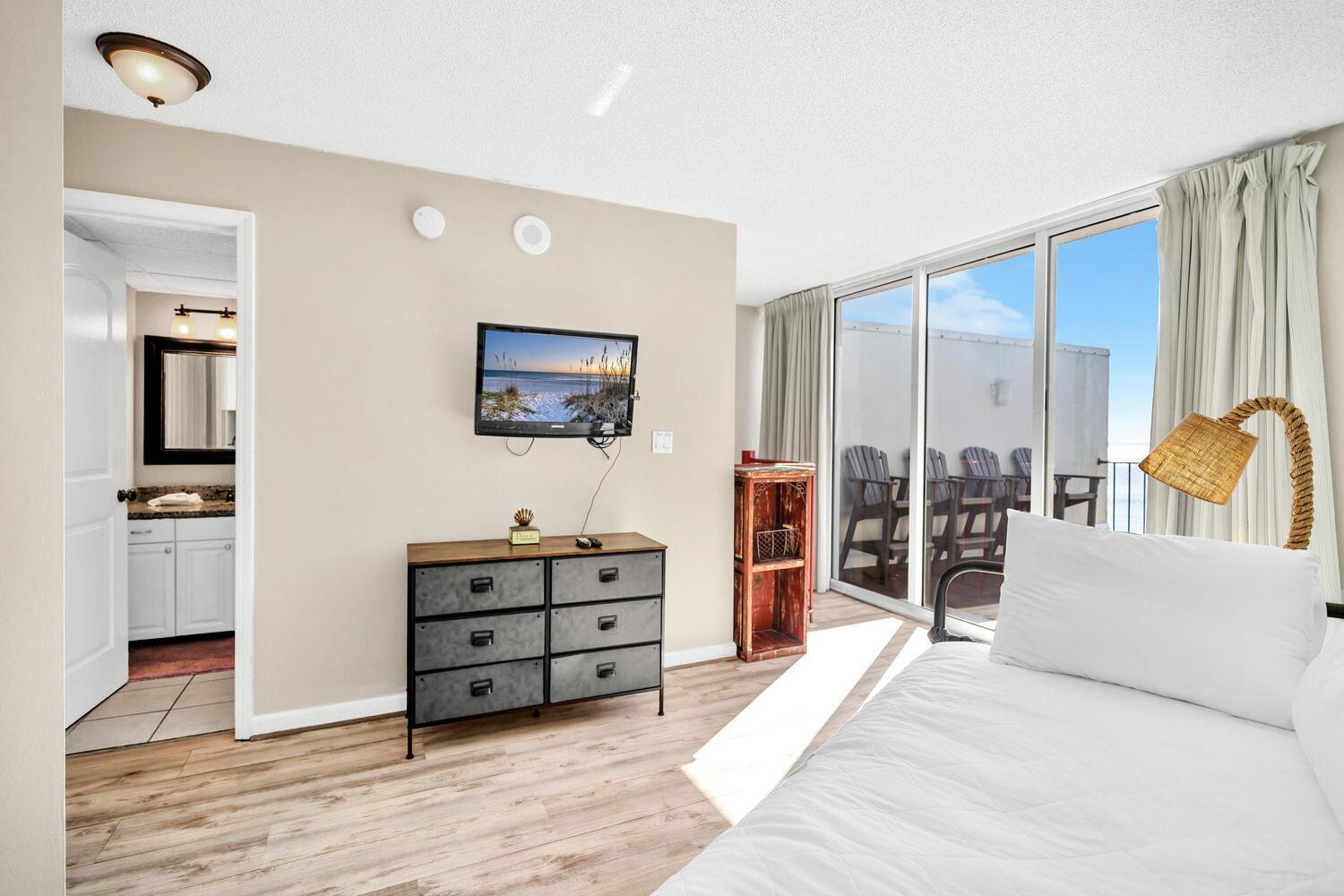 Edgewater Tower 2-1208 Holiday home