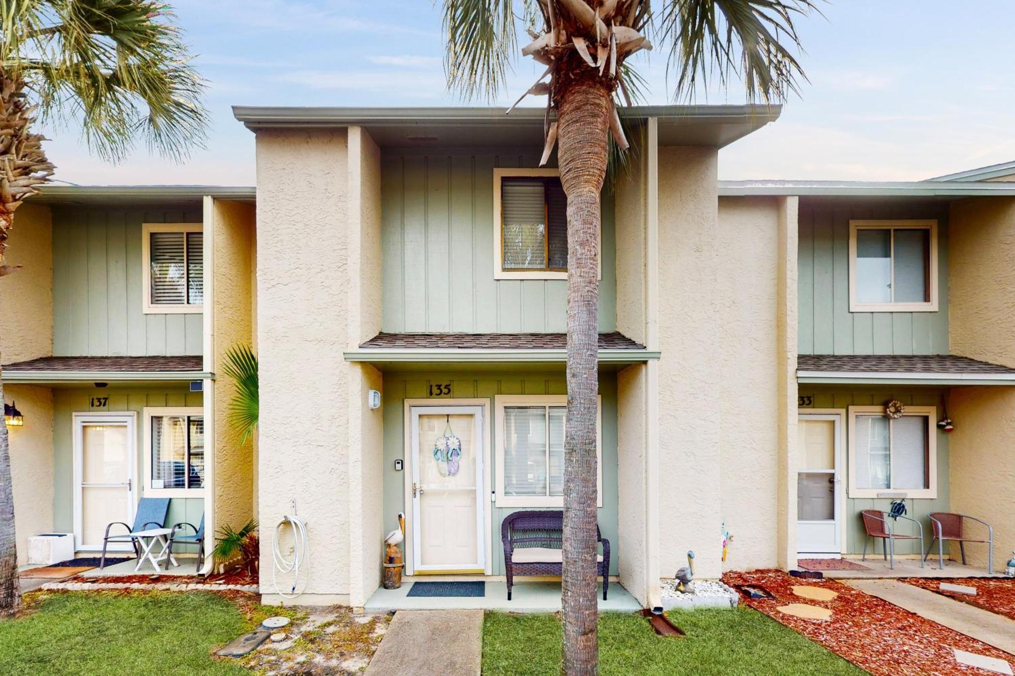 Gulf Highlands Apartment