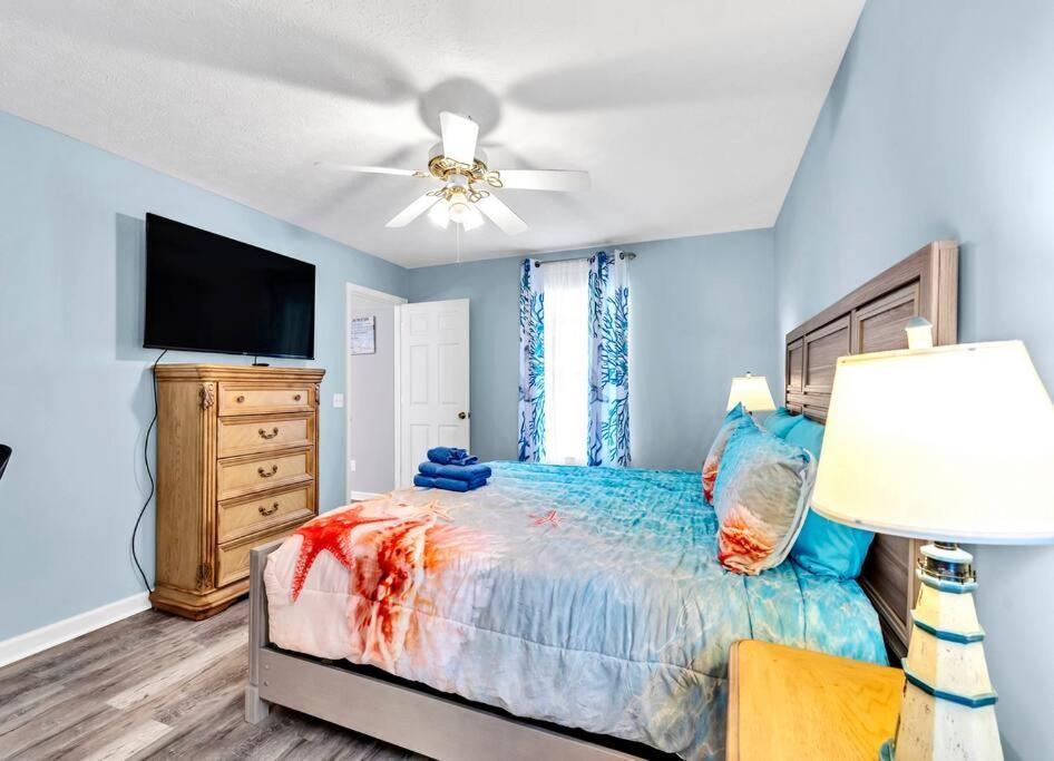 Holiday home Walk 2 2pools & Front Back Covered Area Kids Rm Panama City Beach