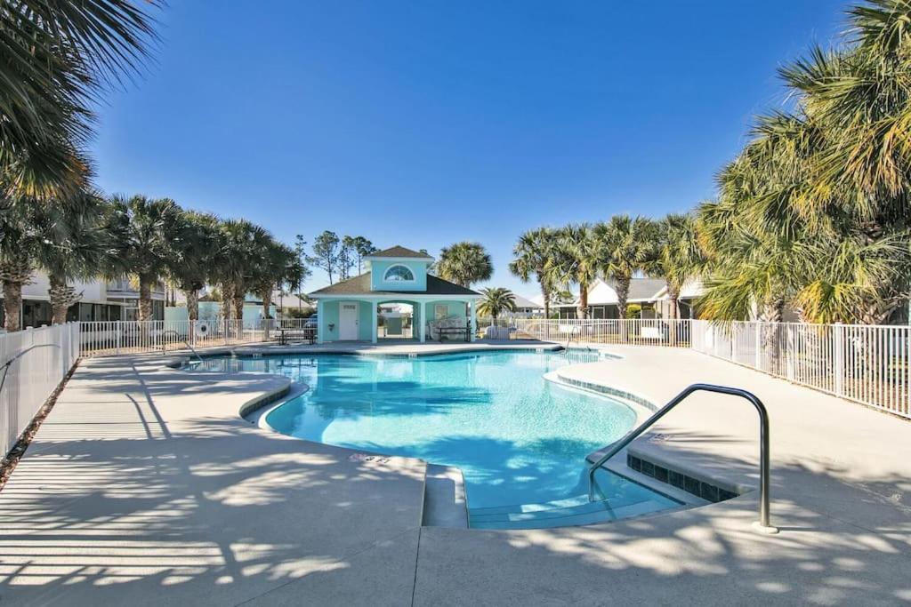 Walk 2 2pools & Front Back Covered Area Kids Rm Holiday home