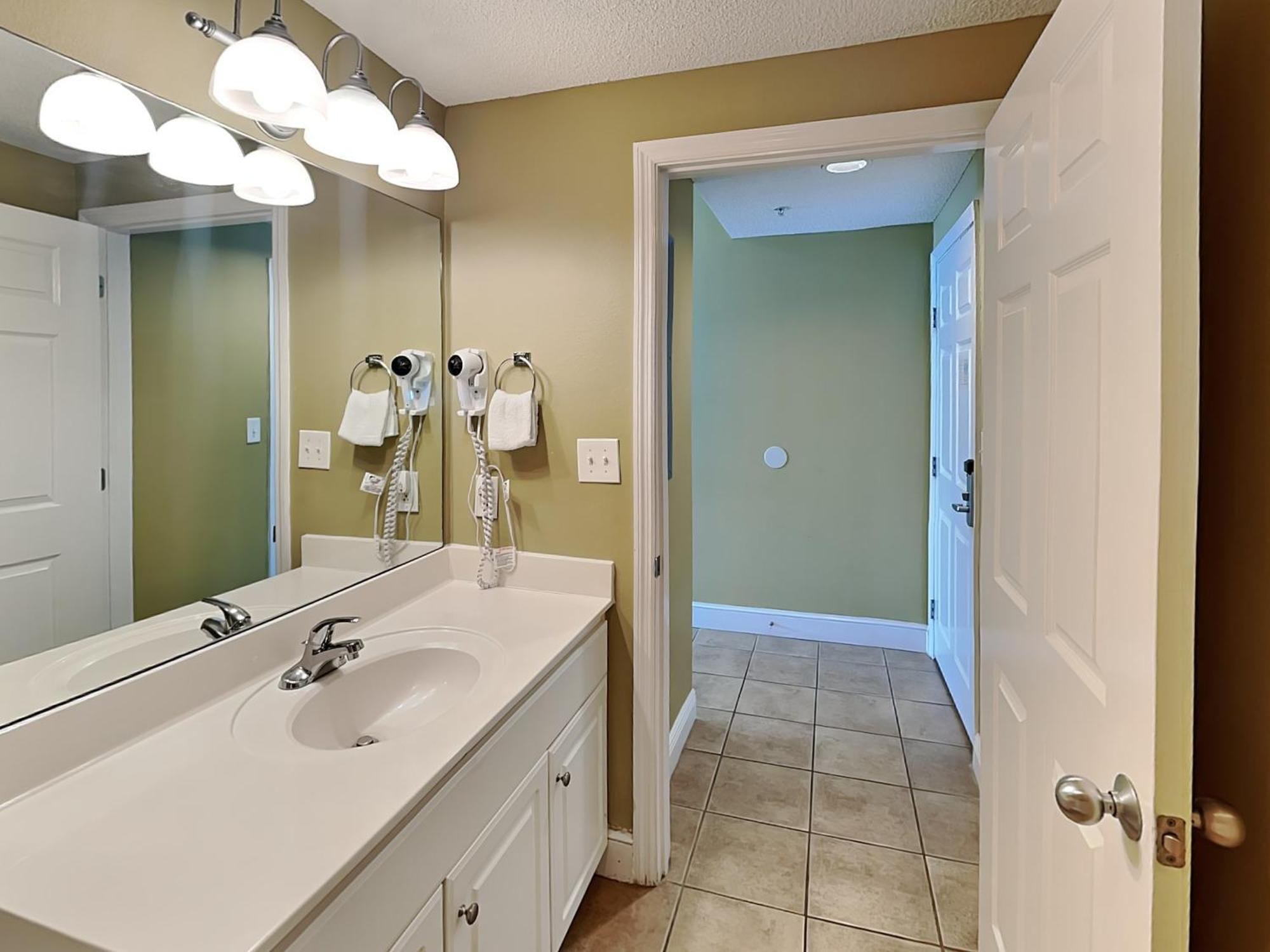Majestic Towers I 1909 Apartment Panama City Beach