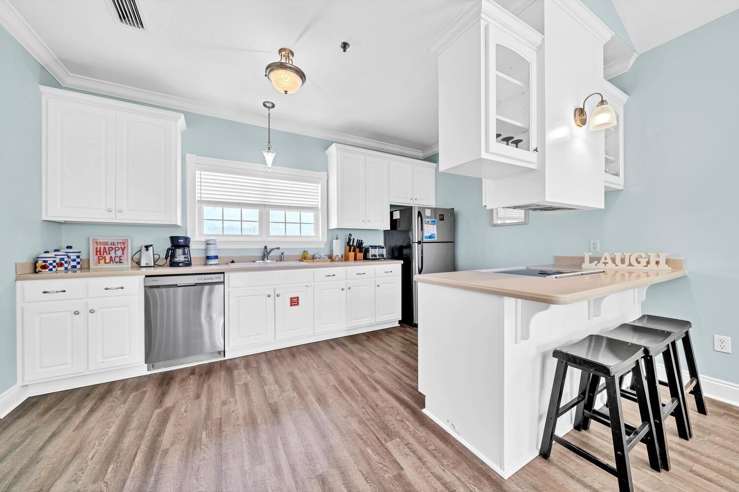 Summer Towne #8 - Sea-questered Holiday home *
