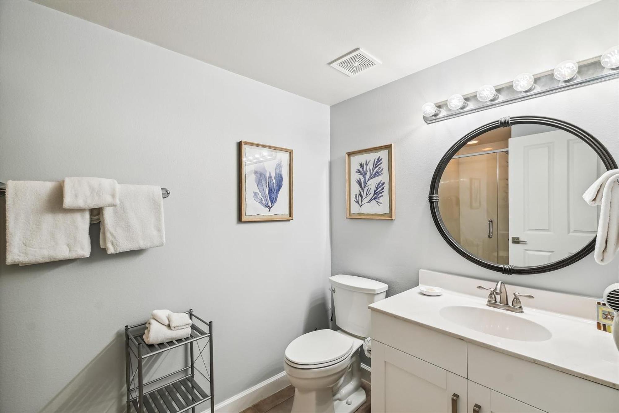 Shores Of Panama 630-1bdbunks, Sleeps 6, Front! Free Fun! Reserved Parking Space Apartment Panama City Beach