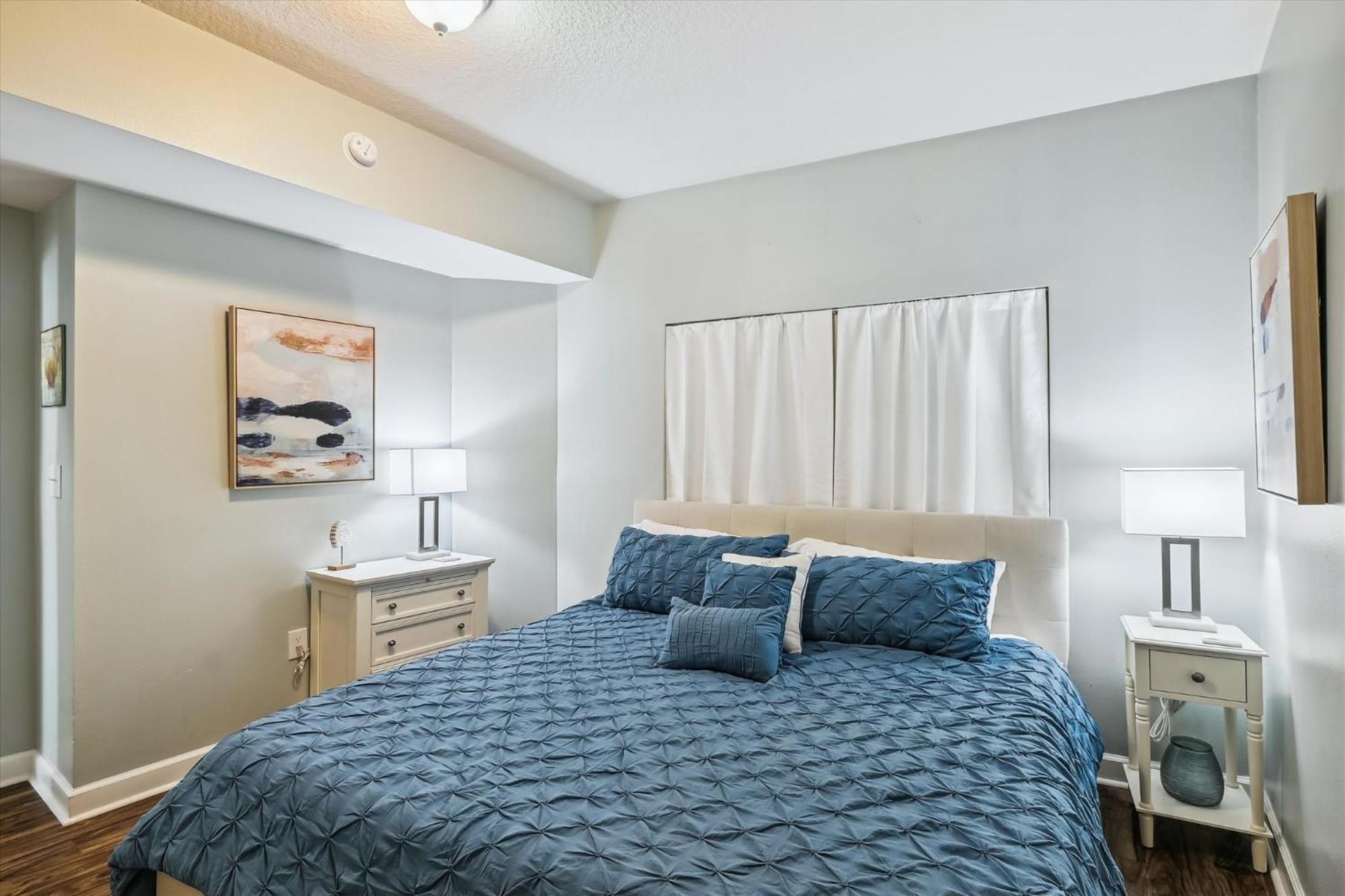 Apartment Shores Of Panama 630-1bdbunks, Sleeps 6, Front! Free Fun! Reserved Parking Space *