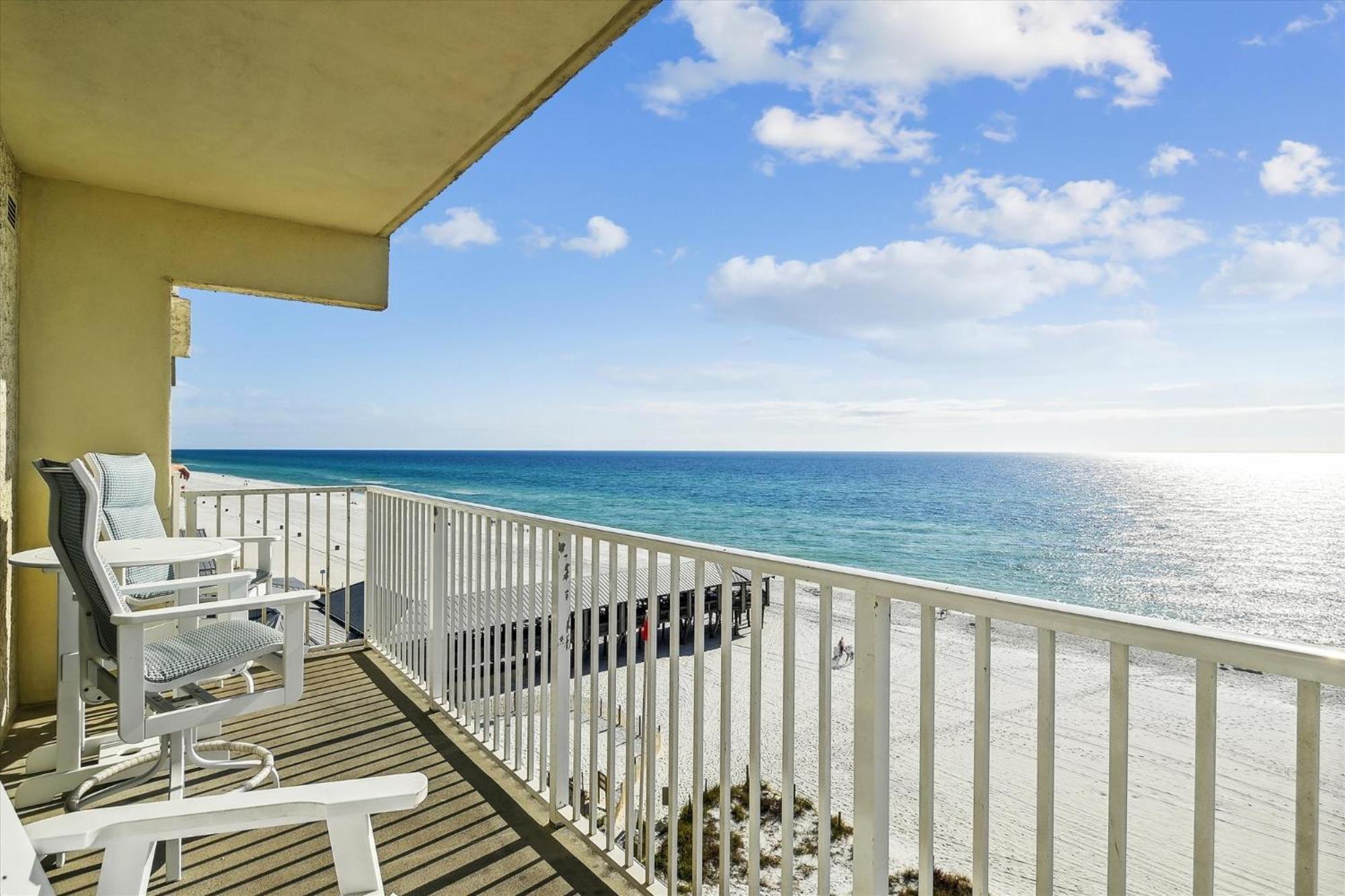 Shores Of Panama 630-1bdbunks, Sleeps 6, Front! Free Fun! Reserved Parking Space Panama City Beach