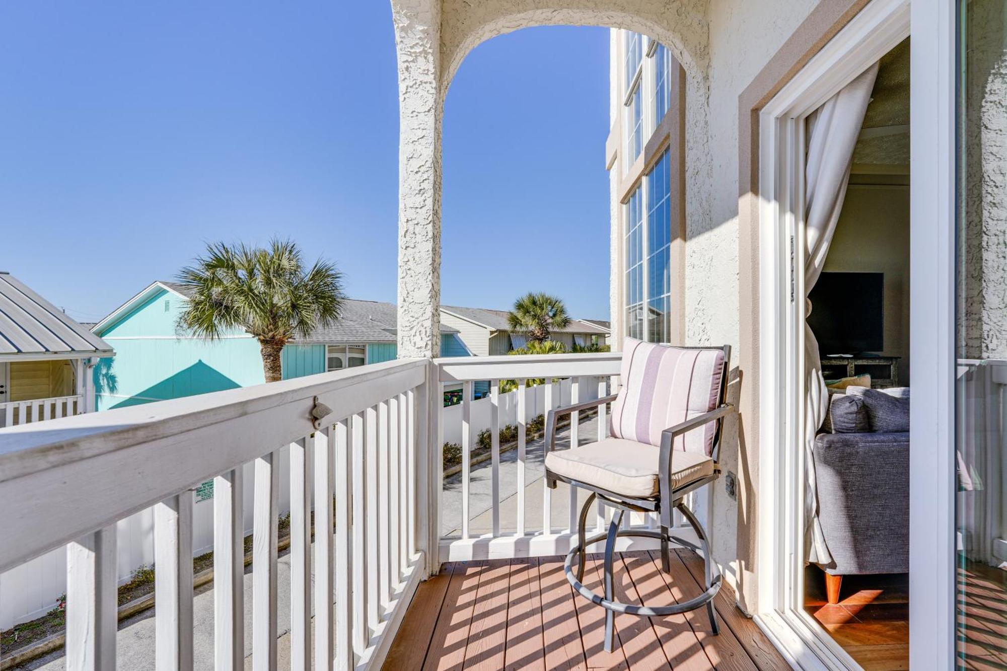 Holiday home Panama Townhome With Deck, Ocean Views *