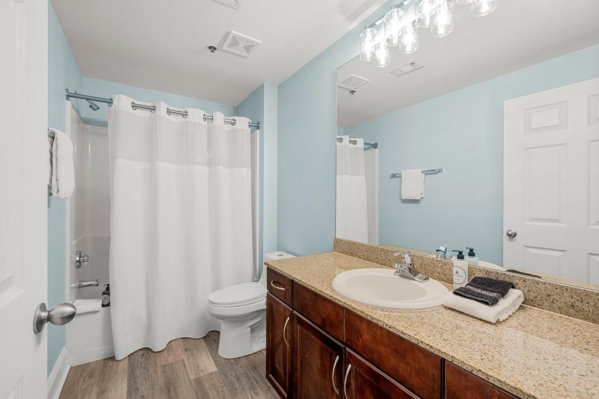 Holiday home Laketown Wharf #1517 By Nautical Panama City Beach