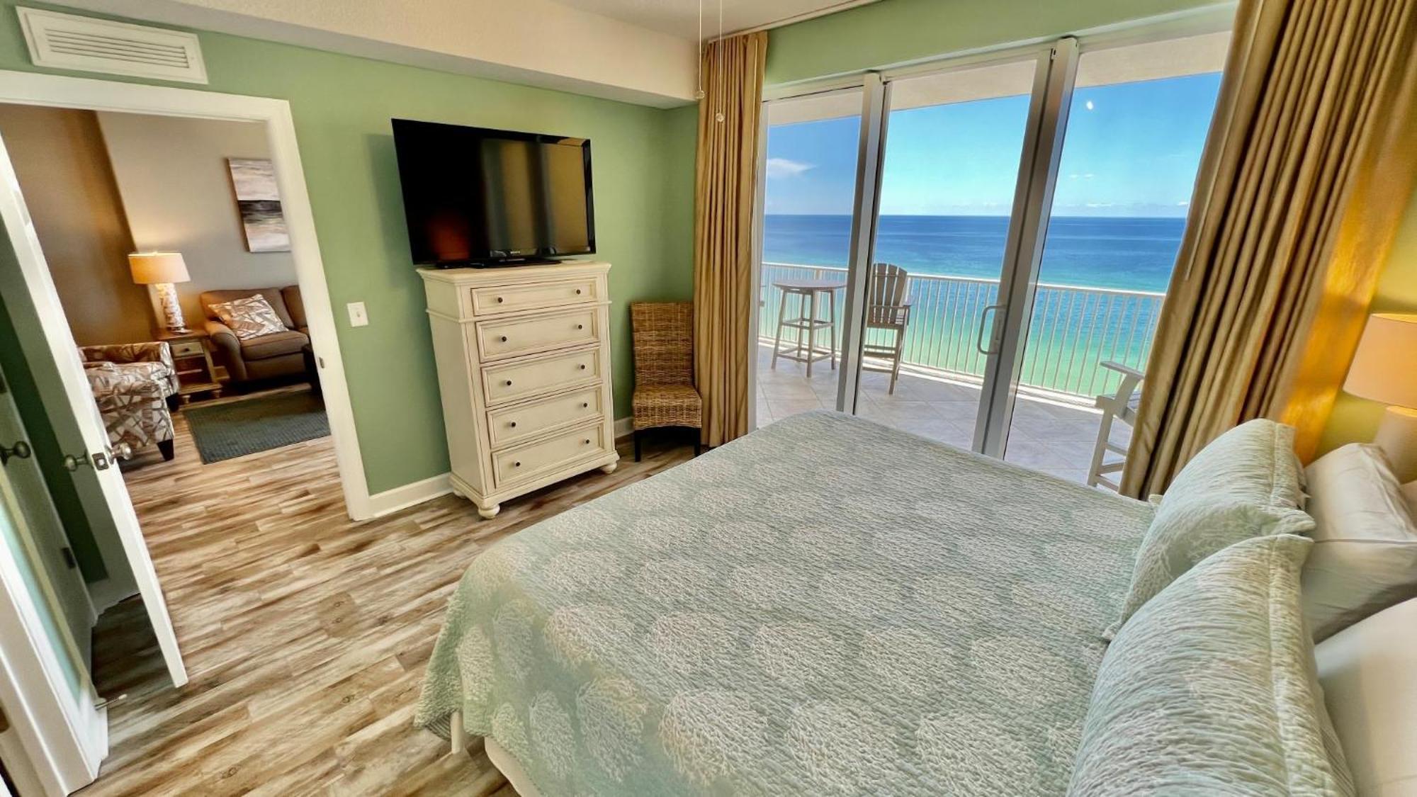 Tropic Winds 904 Holiday home *