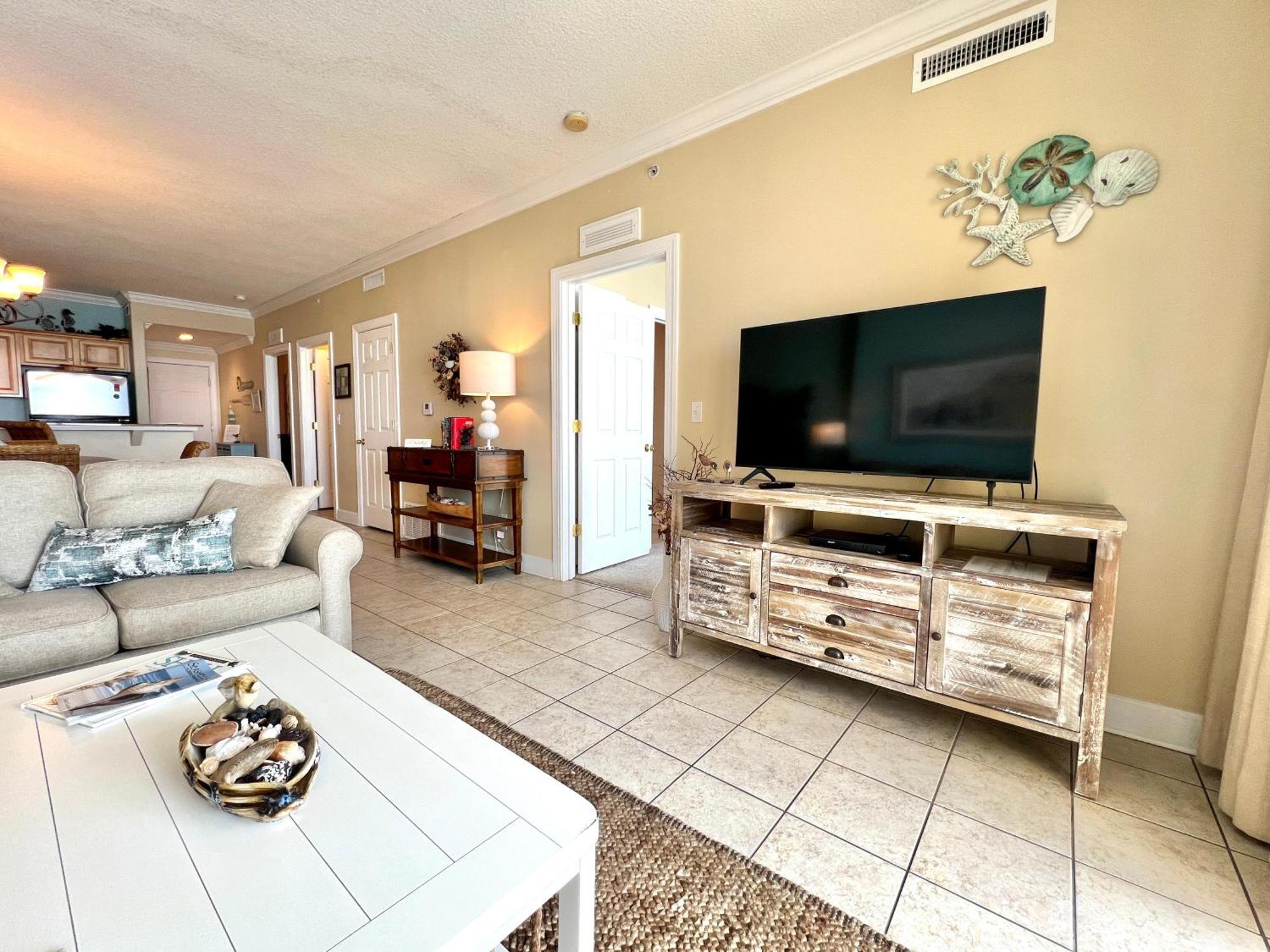 Holiday home Tropic Winds 2303