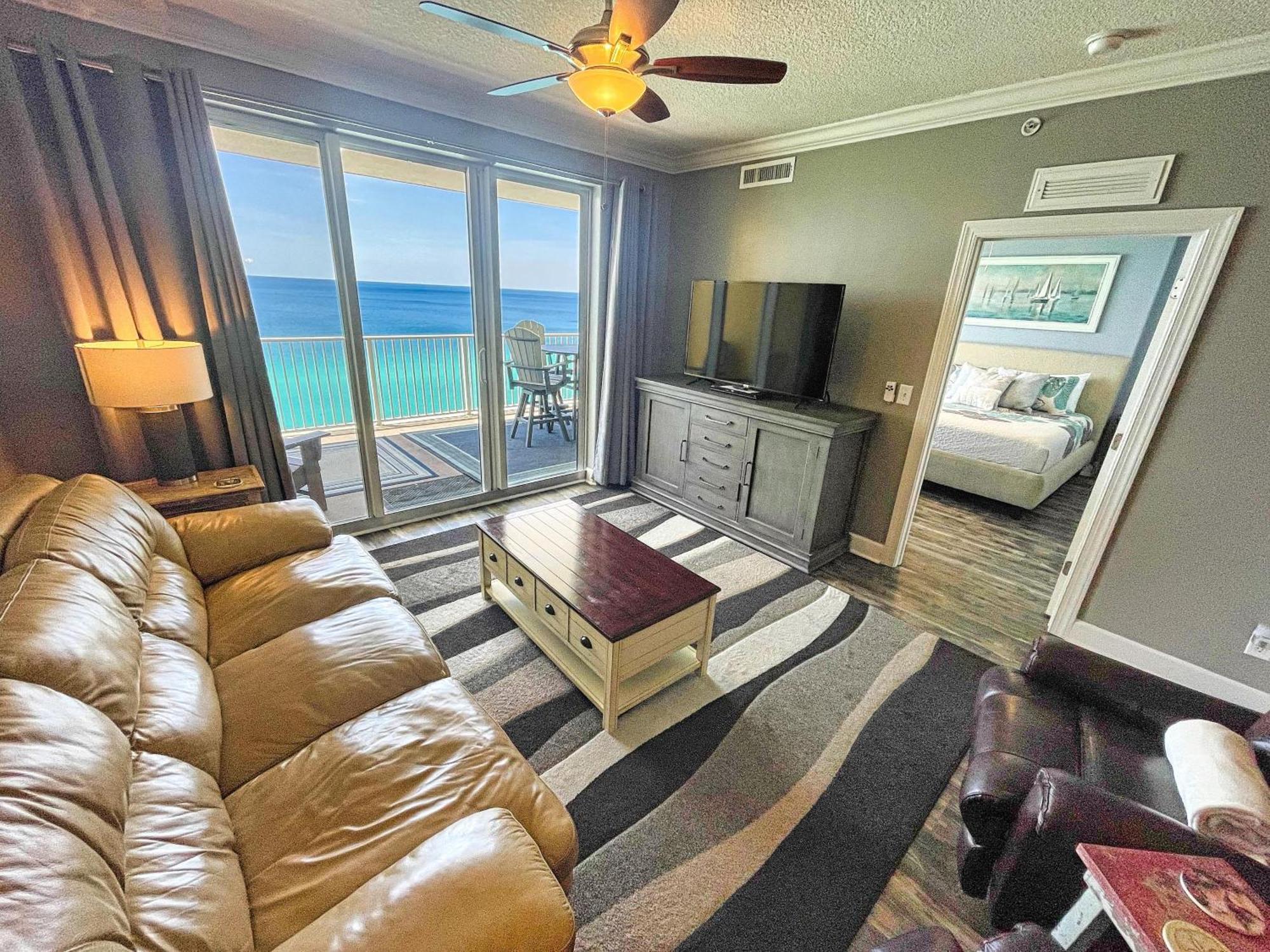 Tropic Winds 1604 Holiday home *