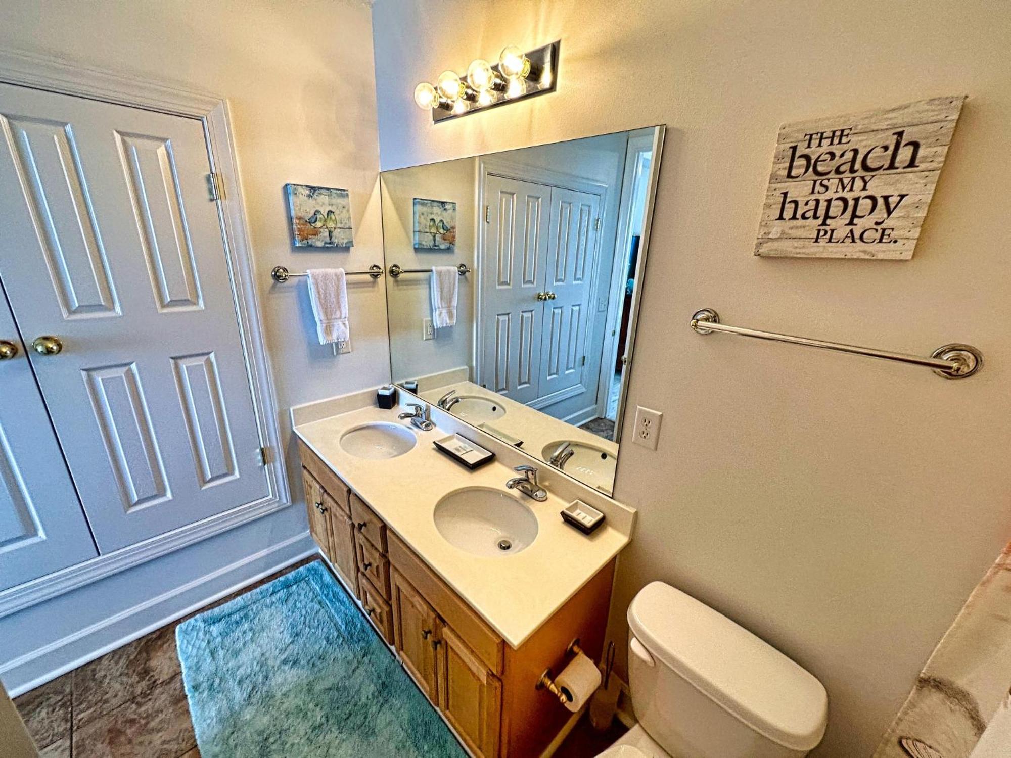 Ocean Reef 2303 Holiday home