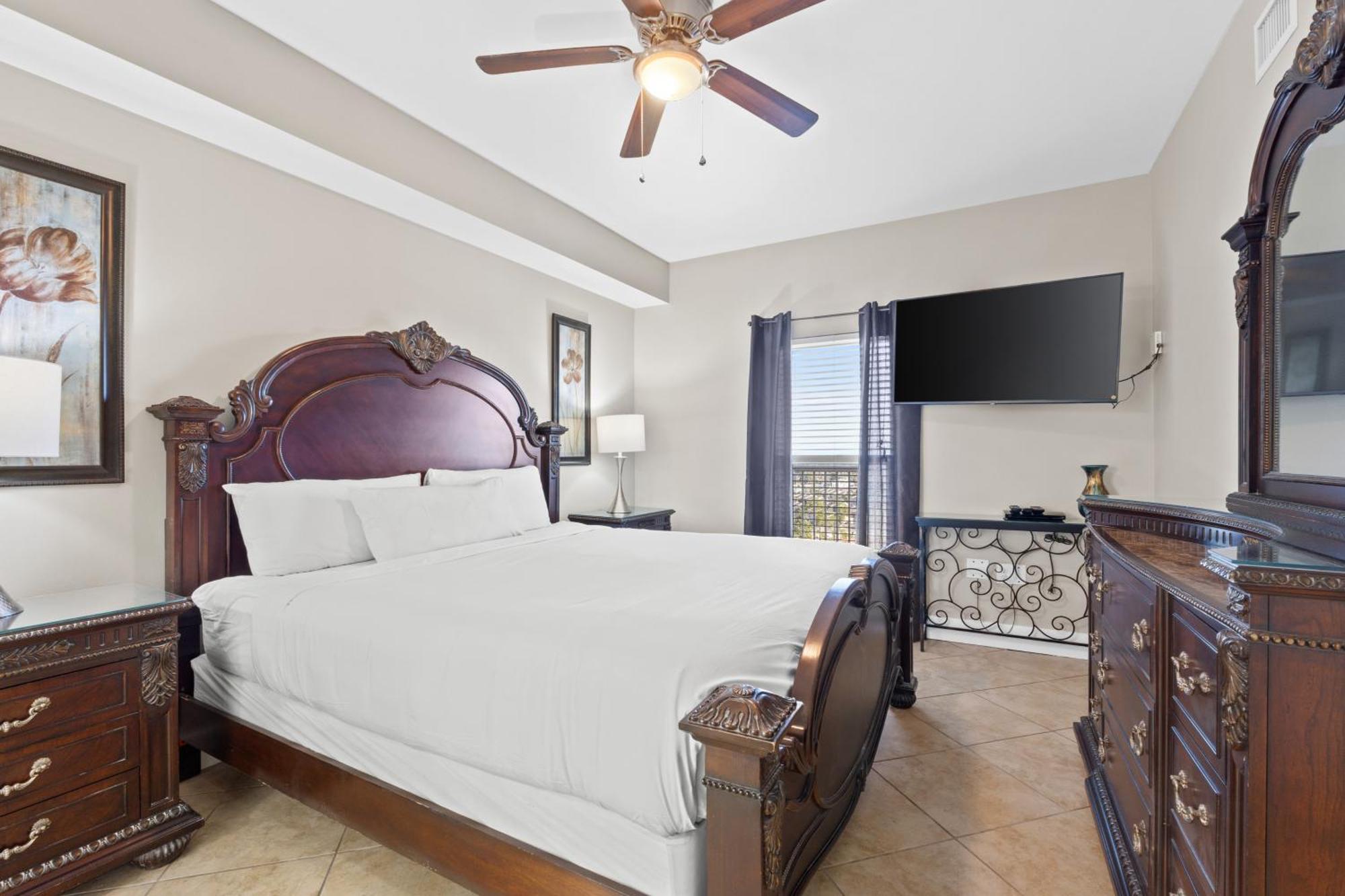 Majestic #1307-1 By Book That Panama City Beach