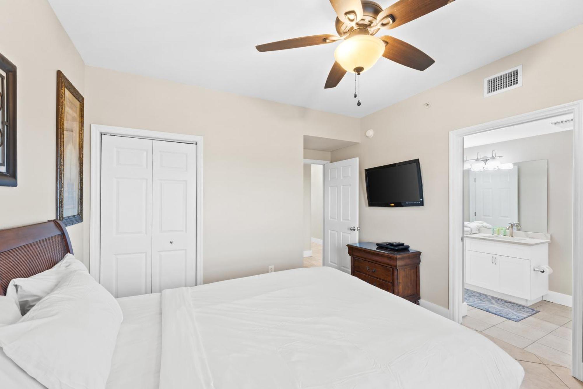 Majestic #1307-1 By Book That * Panama City Beach