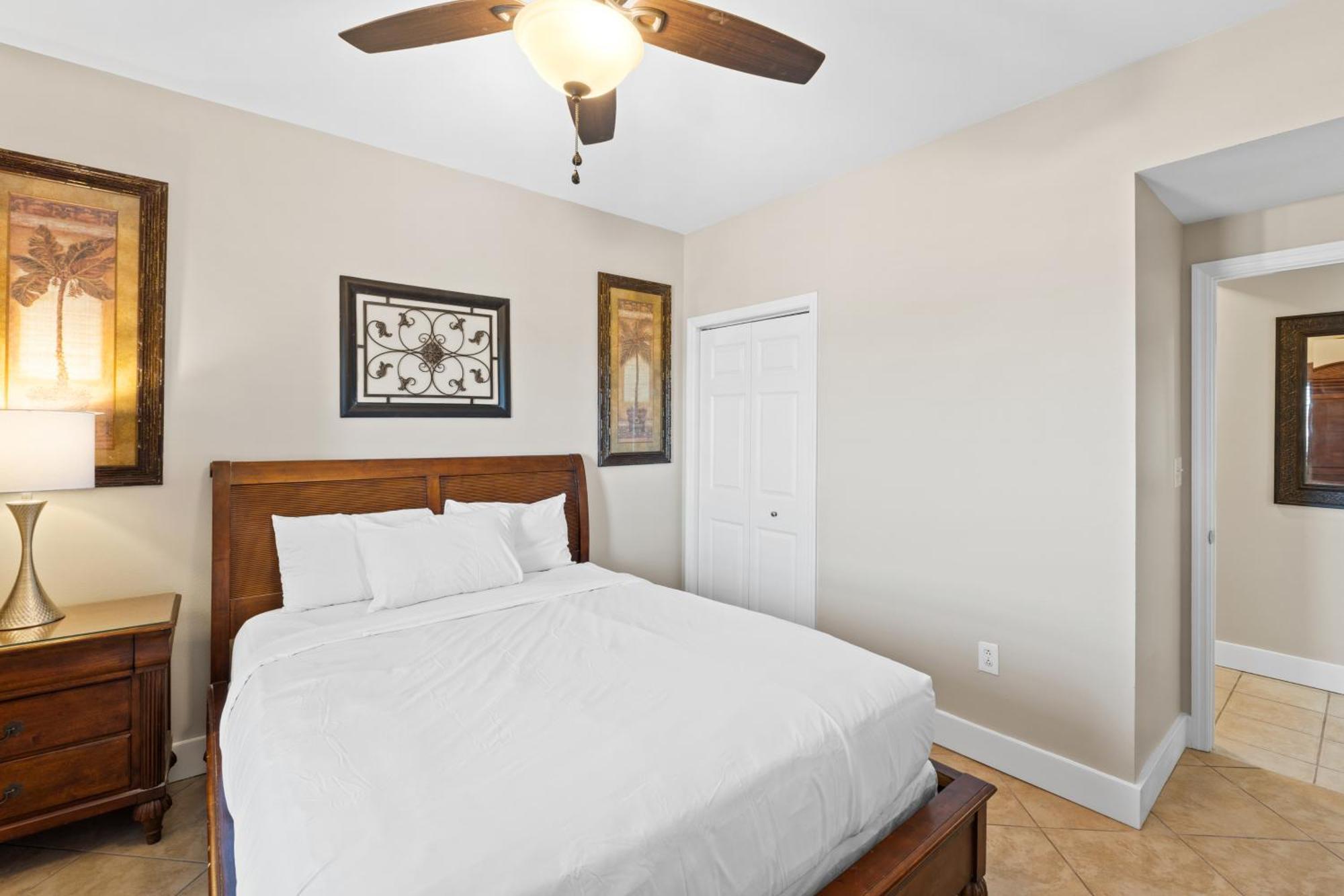 Holiday home Majestic #1307-1 By Book That *