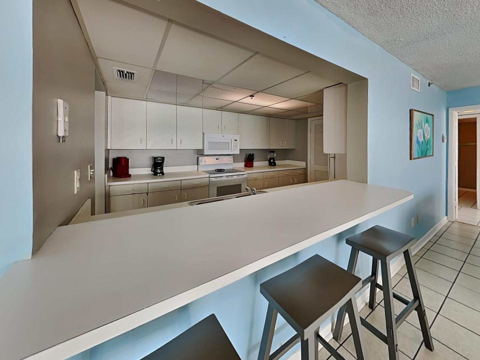 Long Tower Ii 306 Apartment